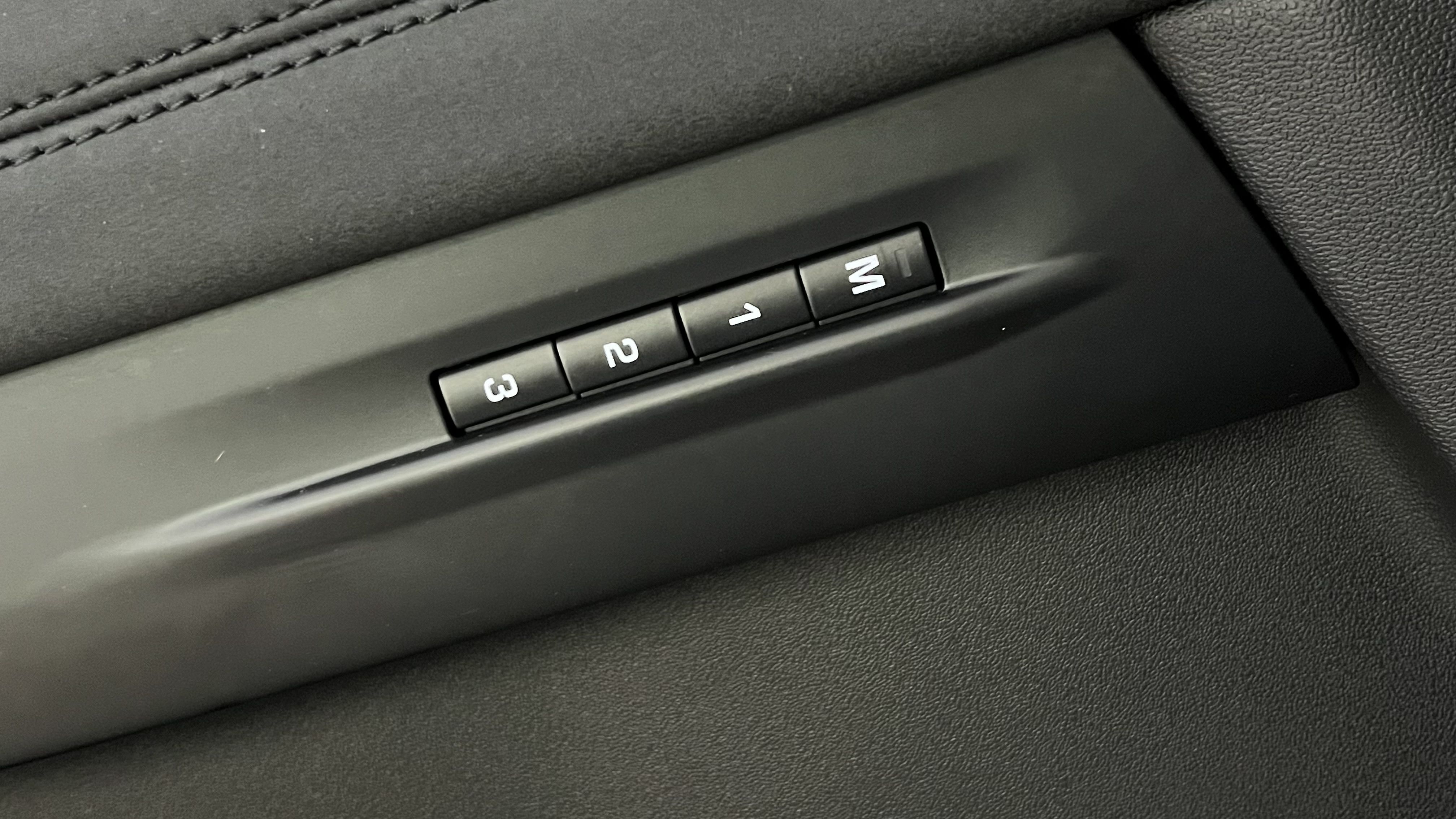 Land Rover Range Rover Evoque 2021