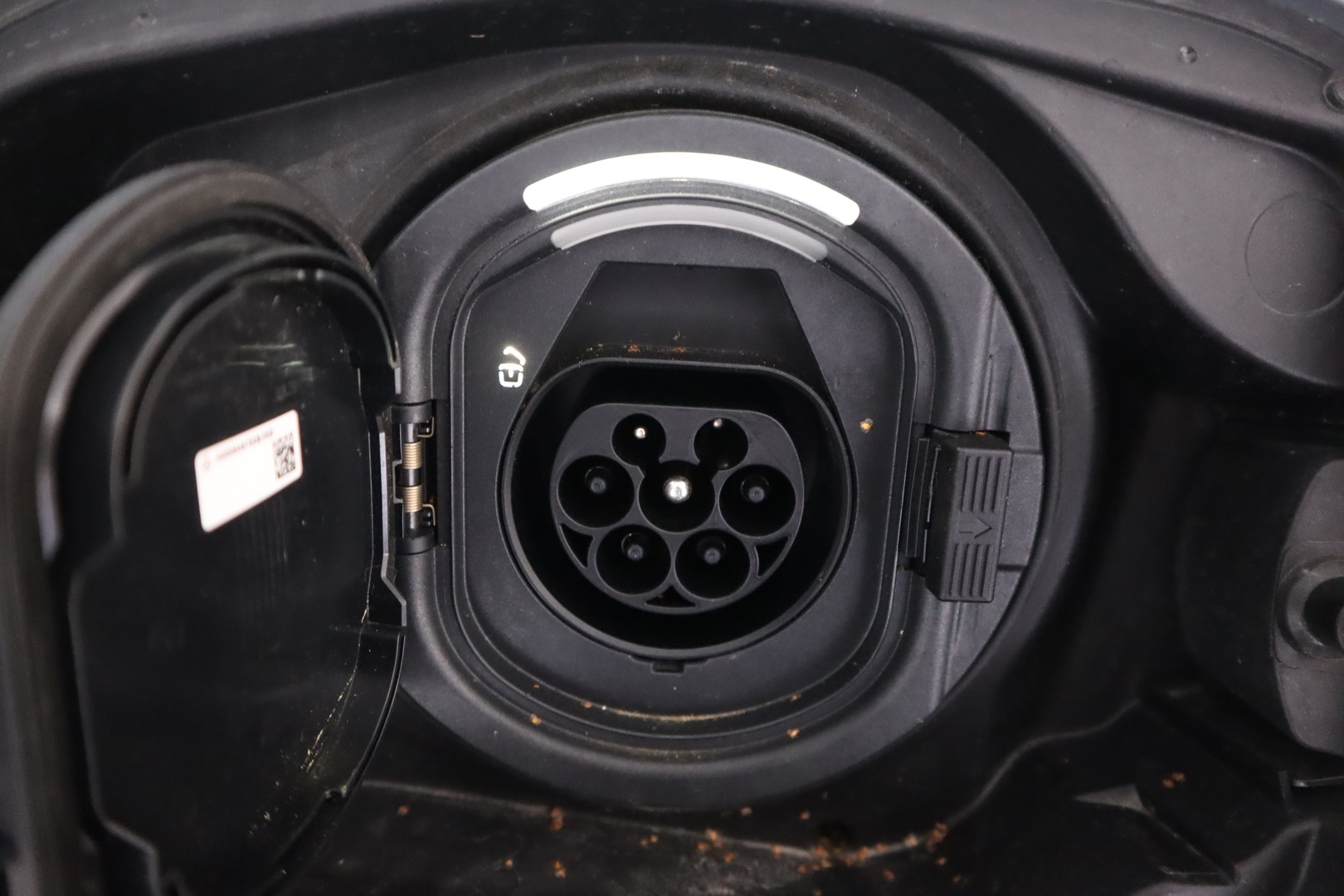 MERCEDES-BENZ E 2025