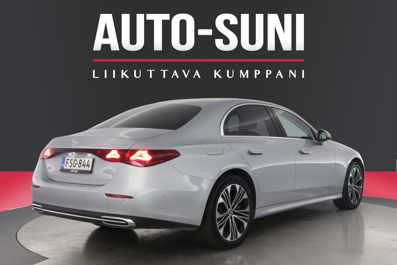 MERCEDES-BENZ E 2025