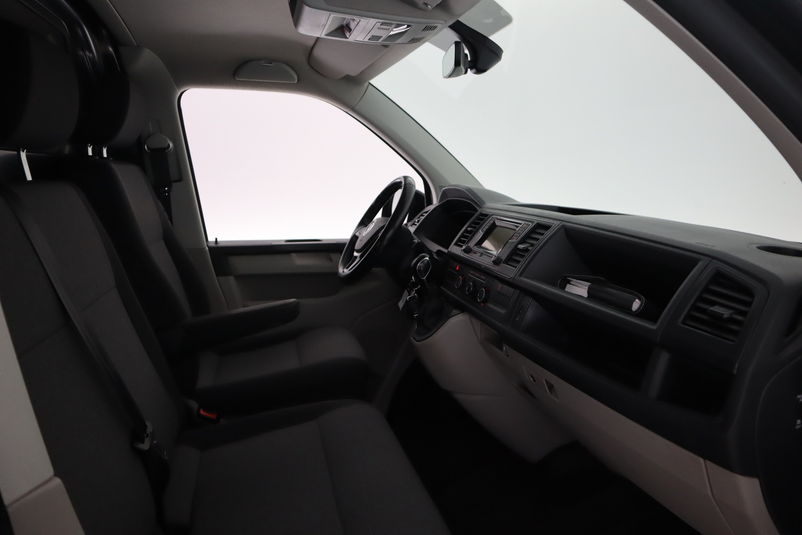 VOLKSWAGEN Transporter 2018