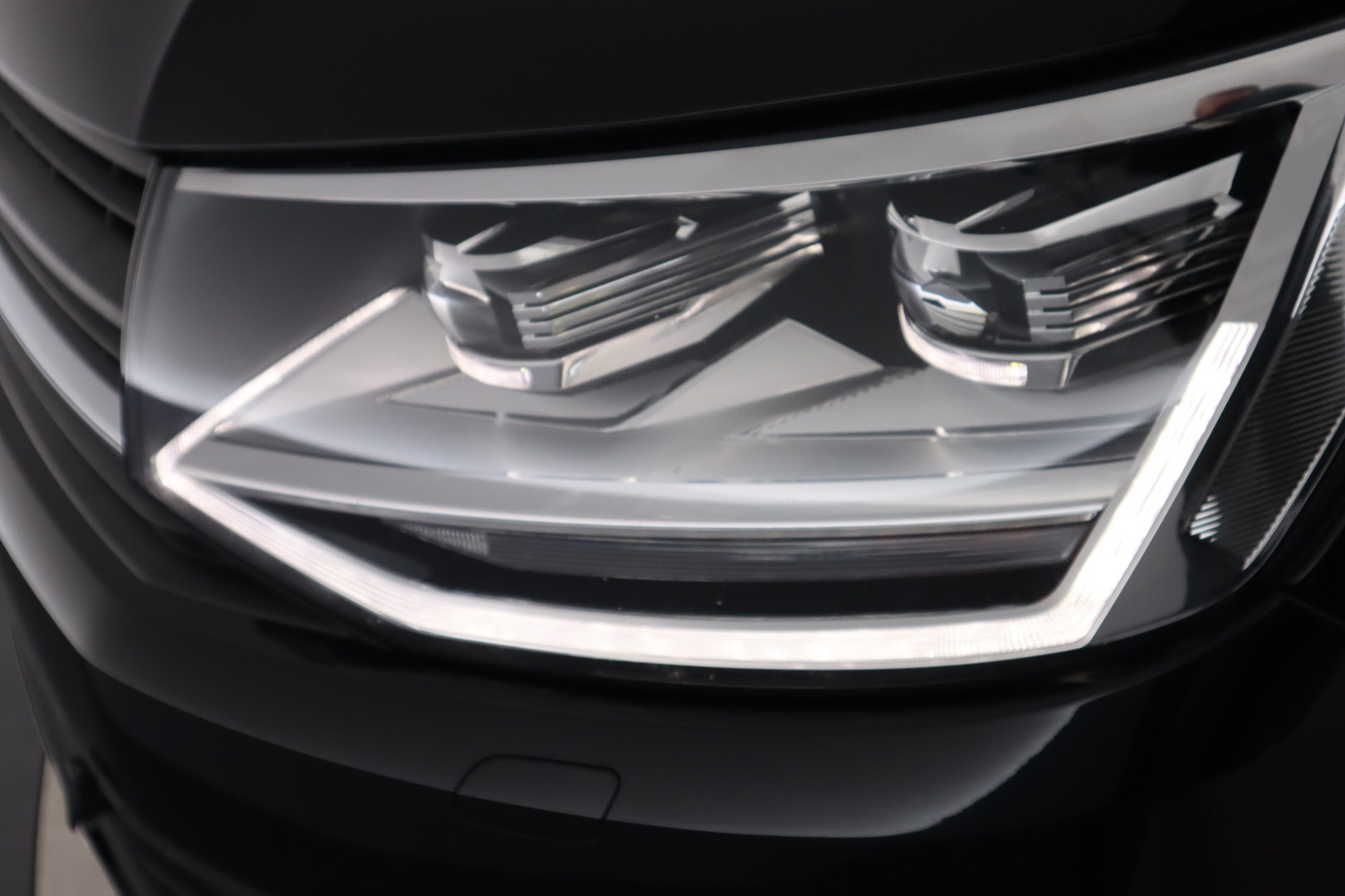 VOLKSWAGEN Transporter 2018