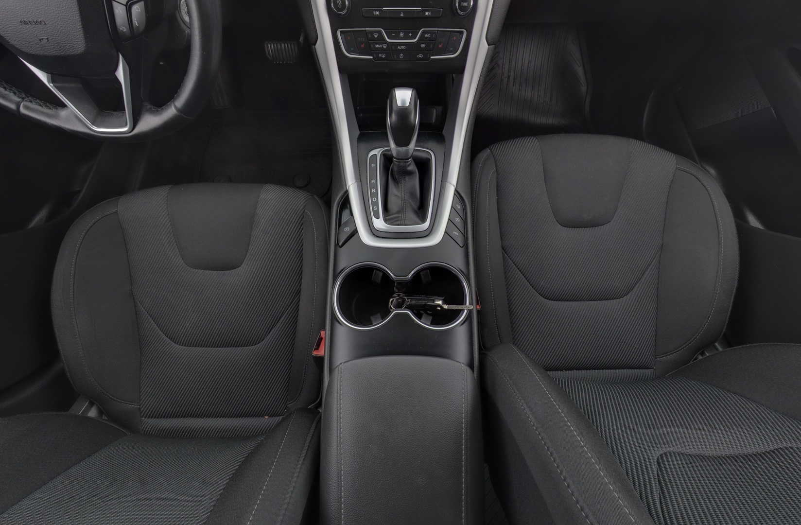 FORD Mondeo 2018