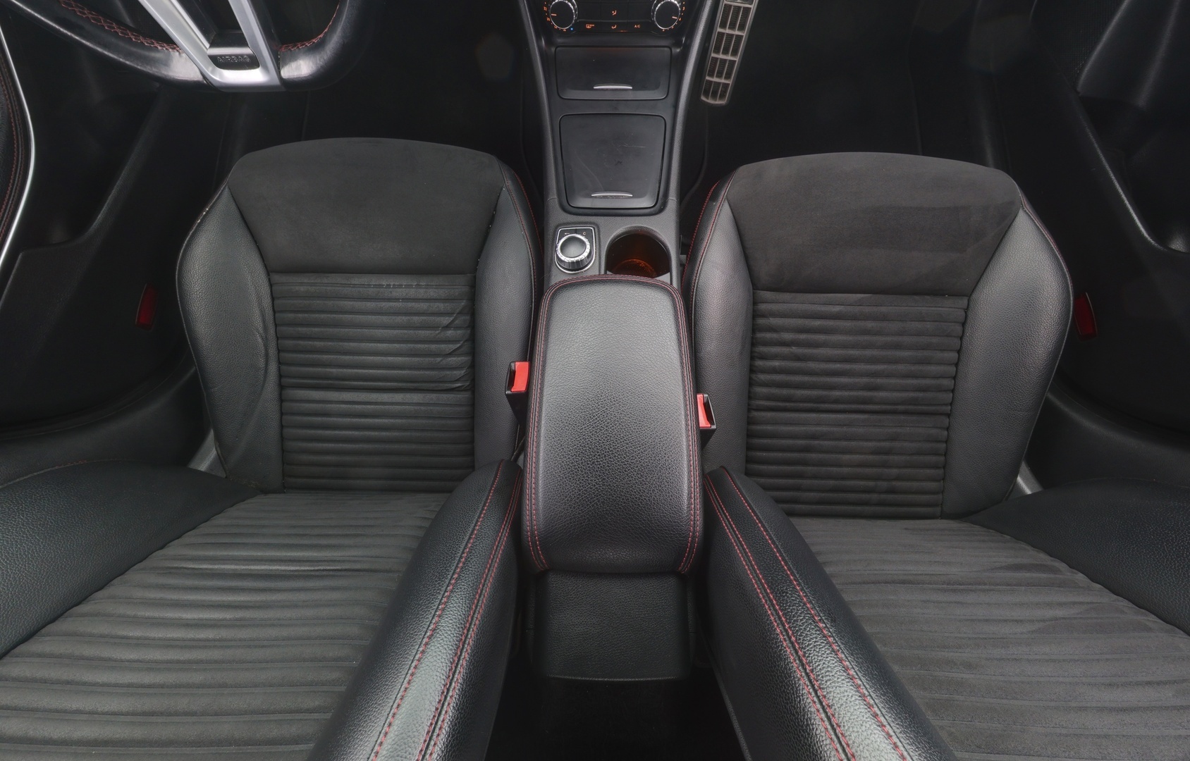MERCEDES-BENZ CLA 2013
