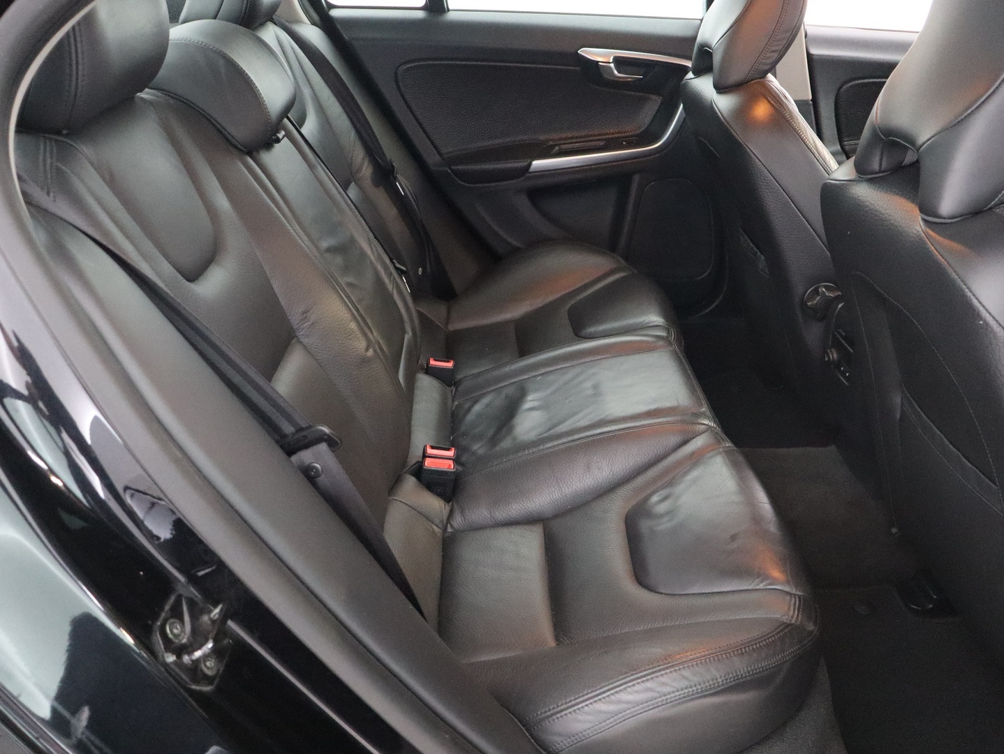 VOLVO S60 2011