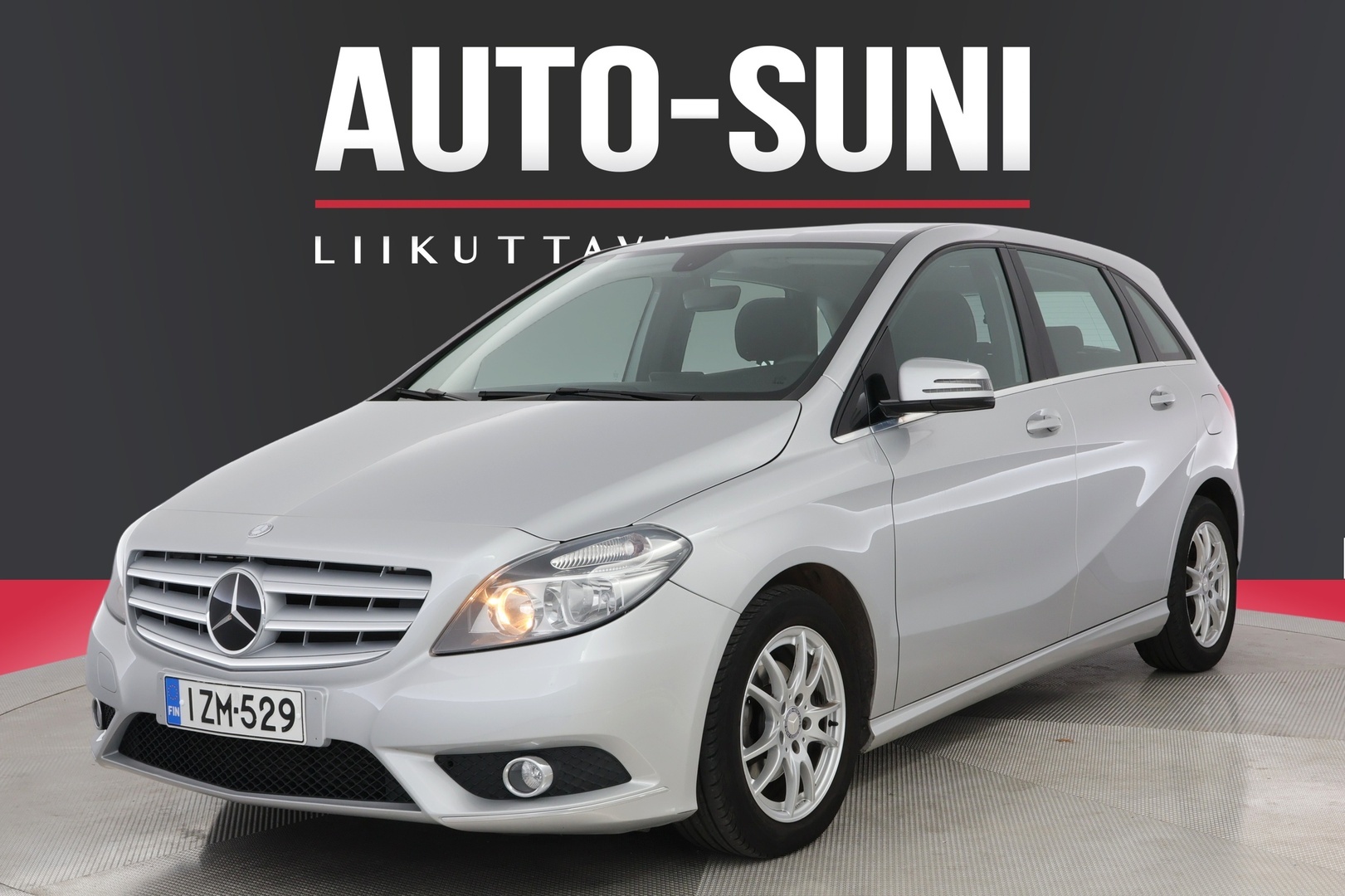 MERCEDES-BENZ B 2012