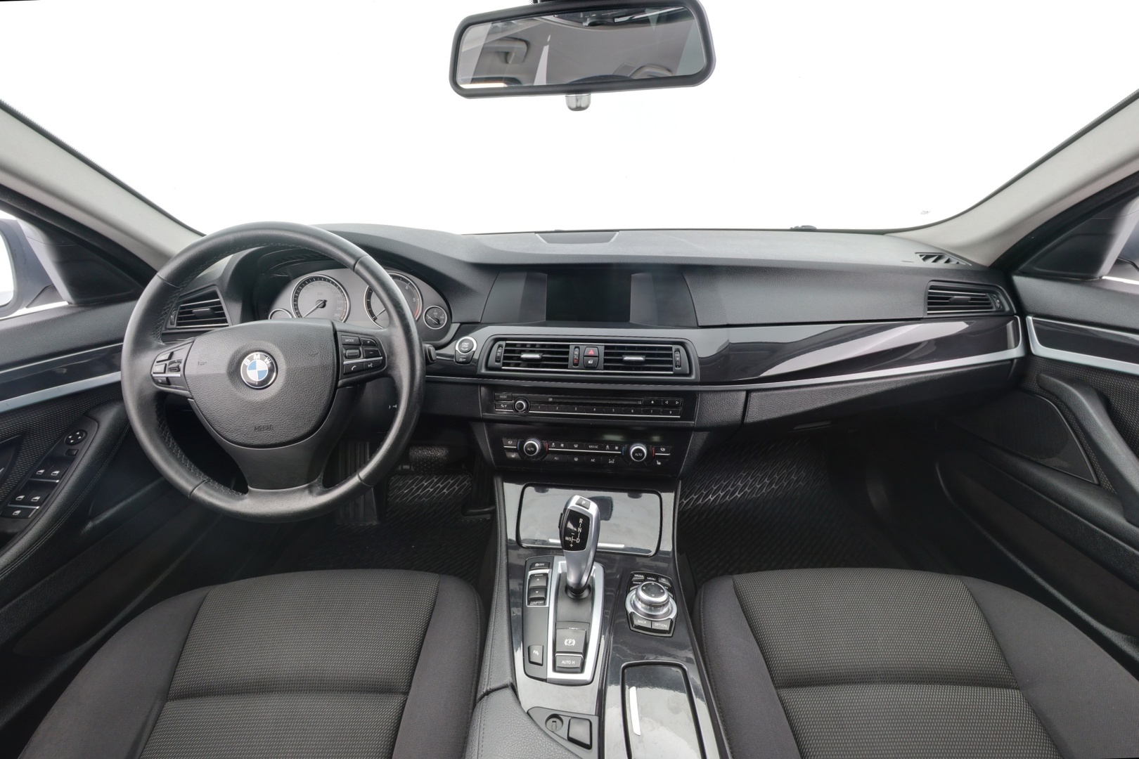 BMW 520 2013