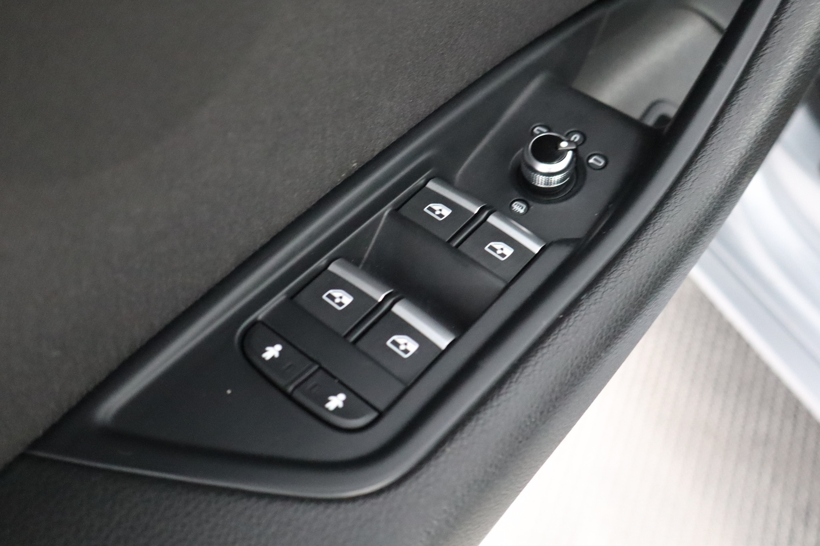 AUDI A4 2018