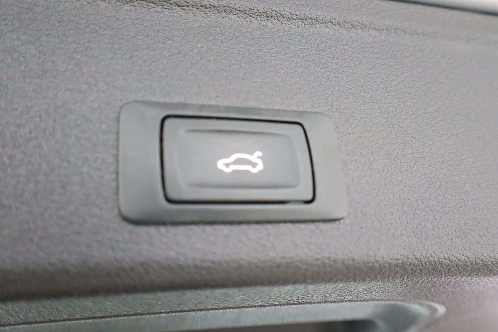 AUDI A4 2018