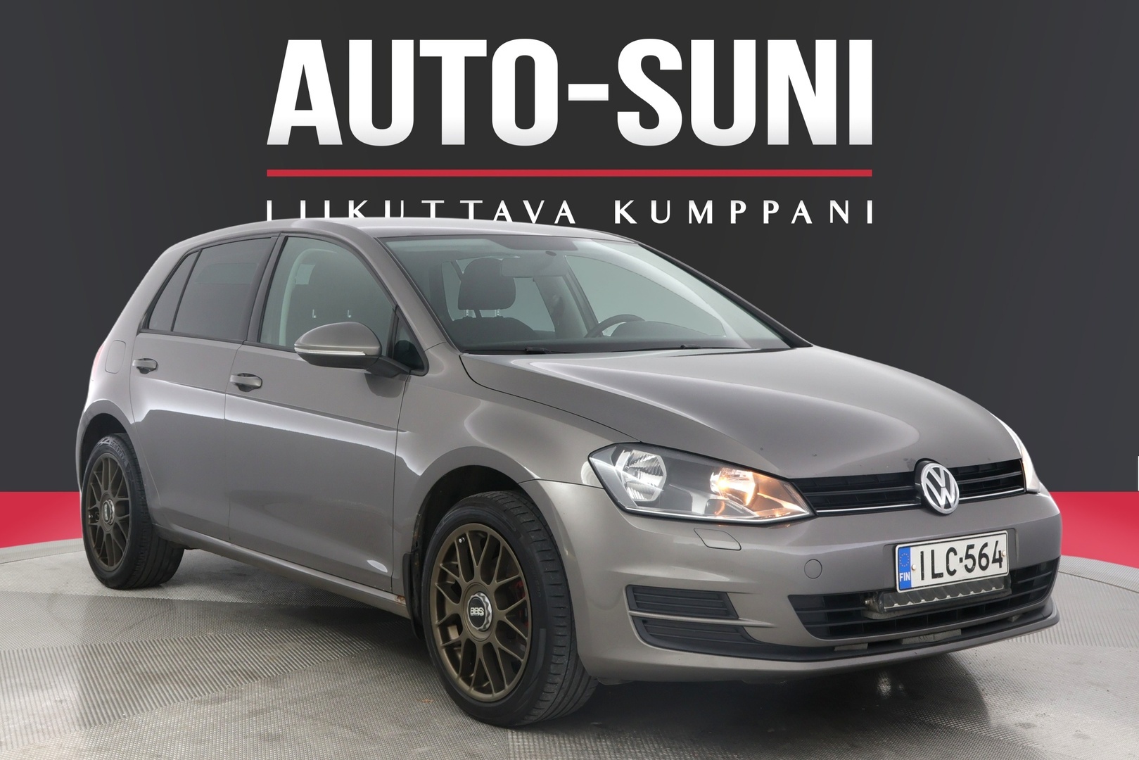 VOLKSWAGEN Golf 2013