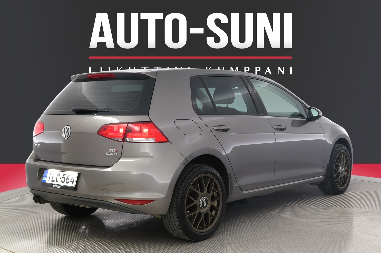 VOLKSWAGEN Golf 2013