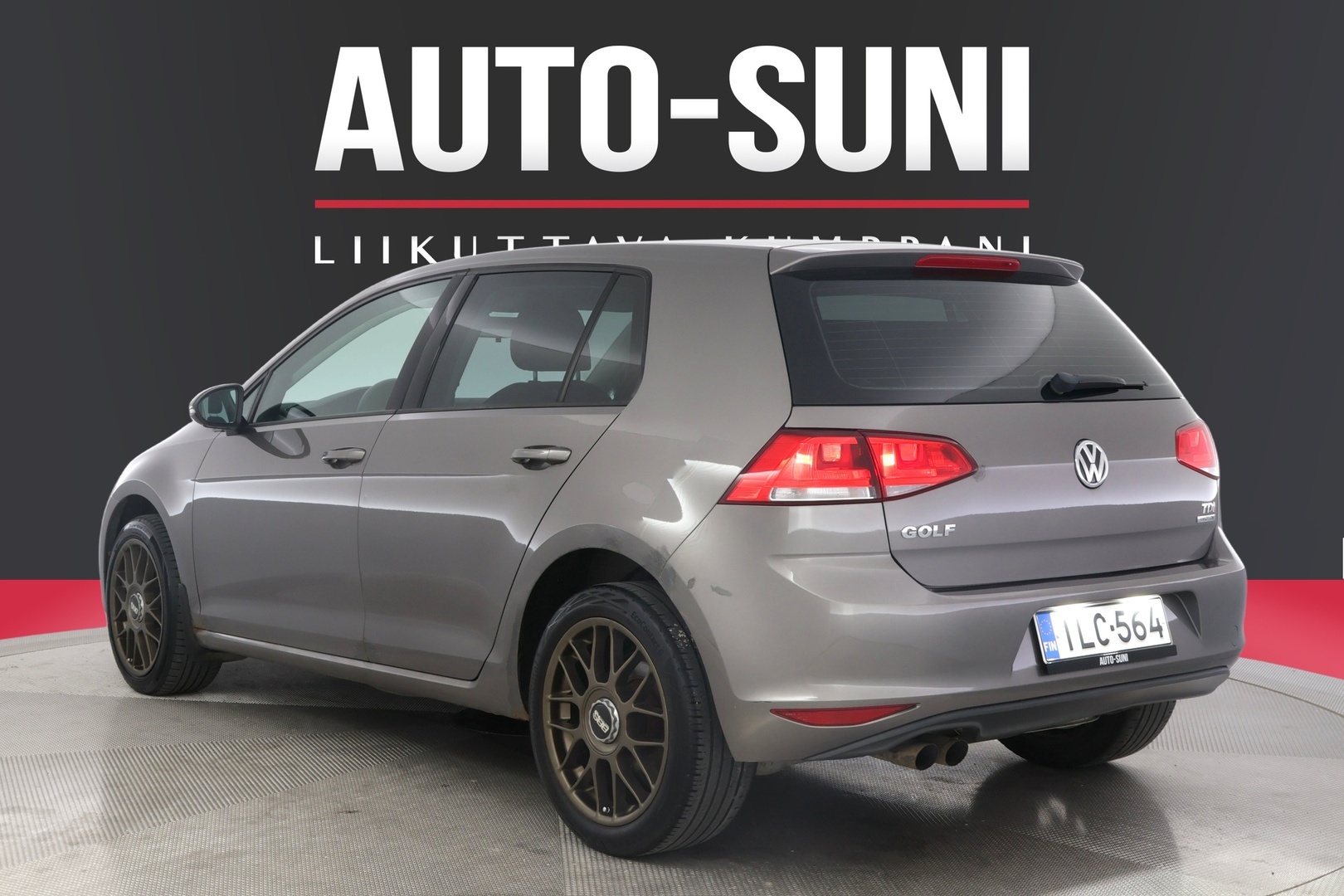 VOLKSWAGEN Golf 2013