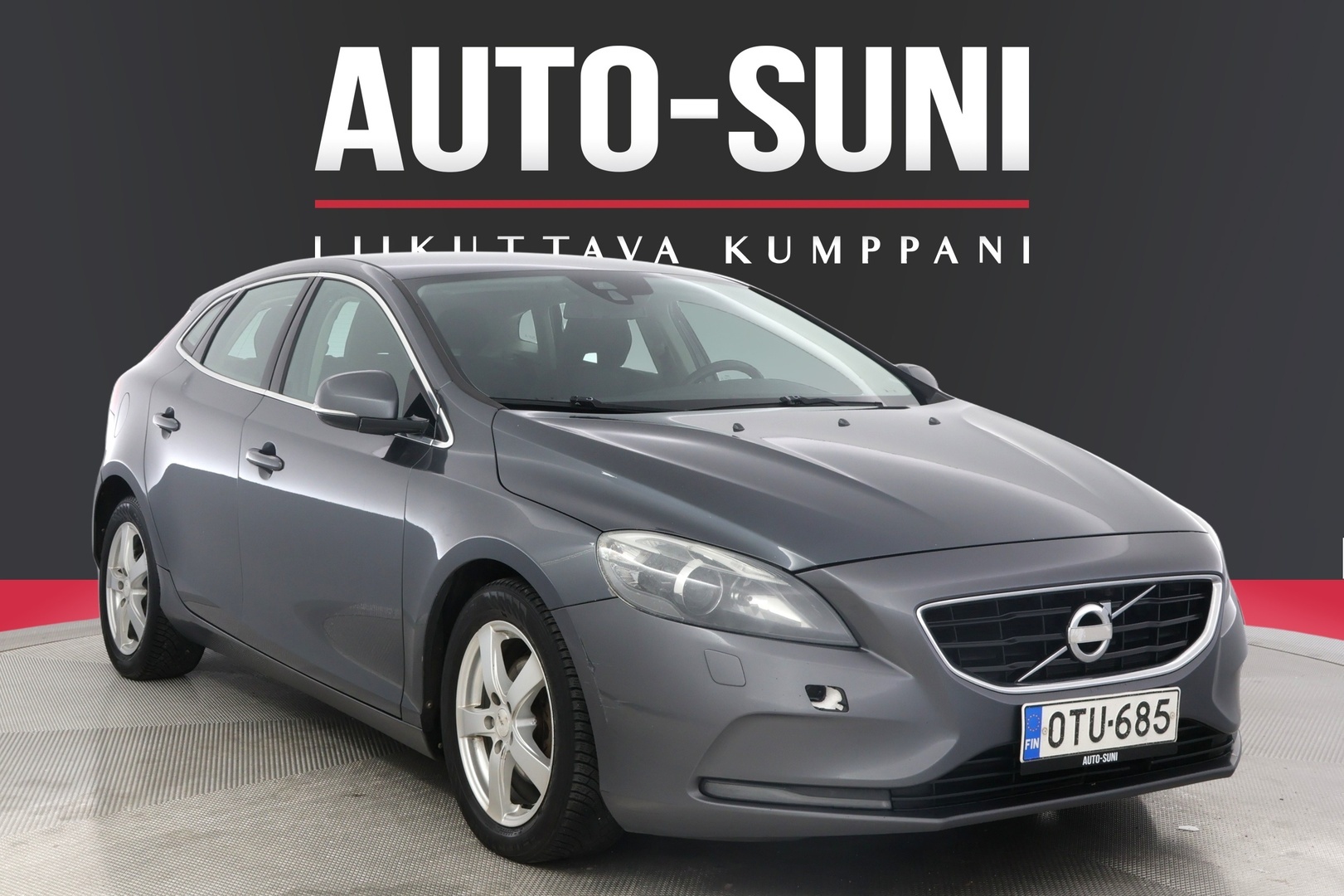 VOLVO V40 2013