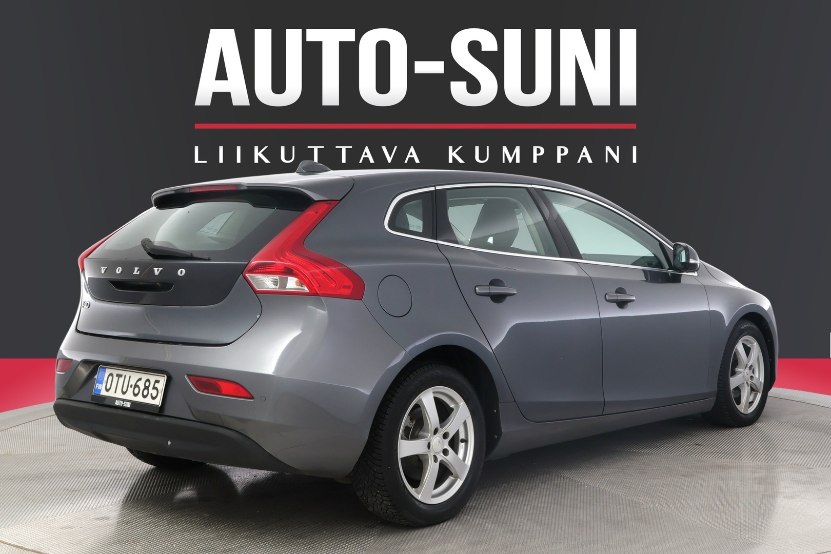 VOLVO V40 2013