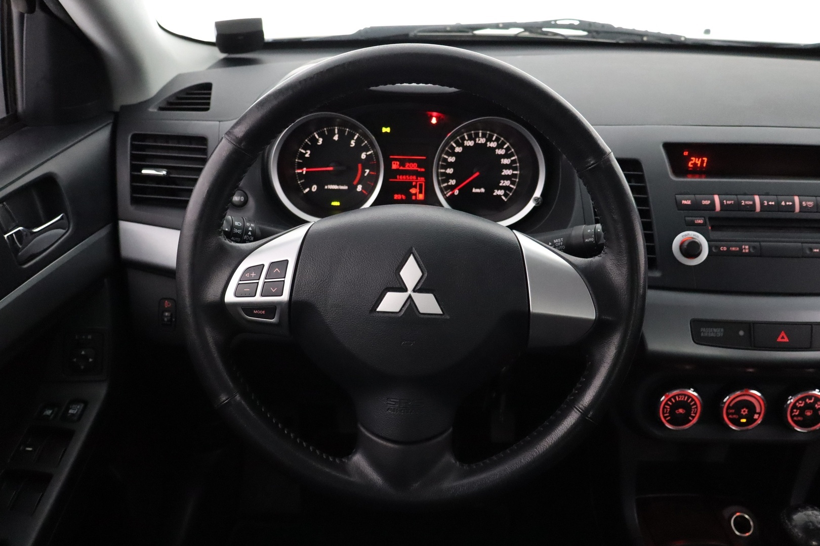 MITSUBISHI Lancer 2012