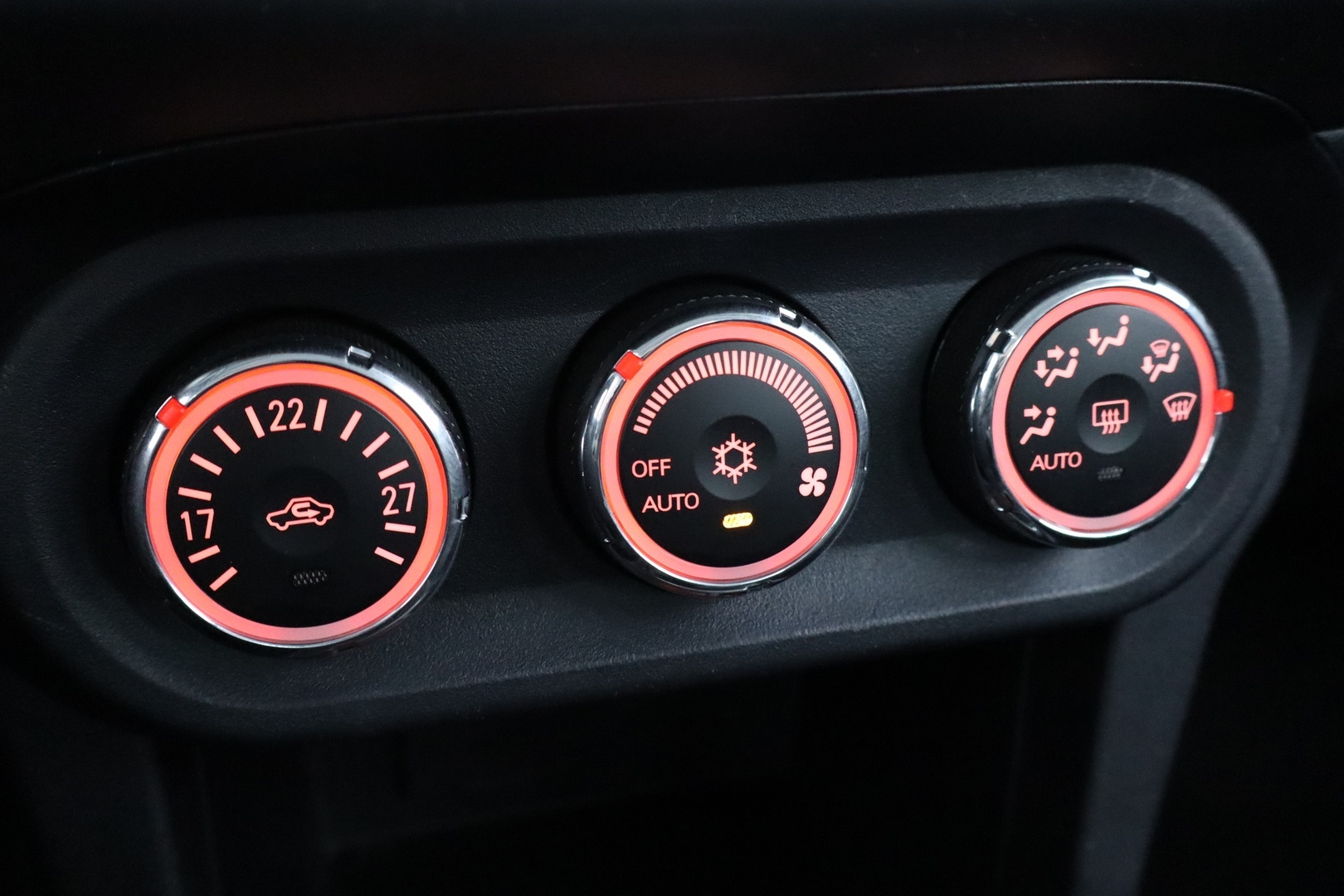 MITSUBISHI Lancer 2012