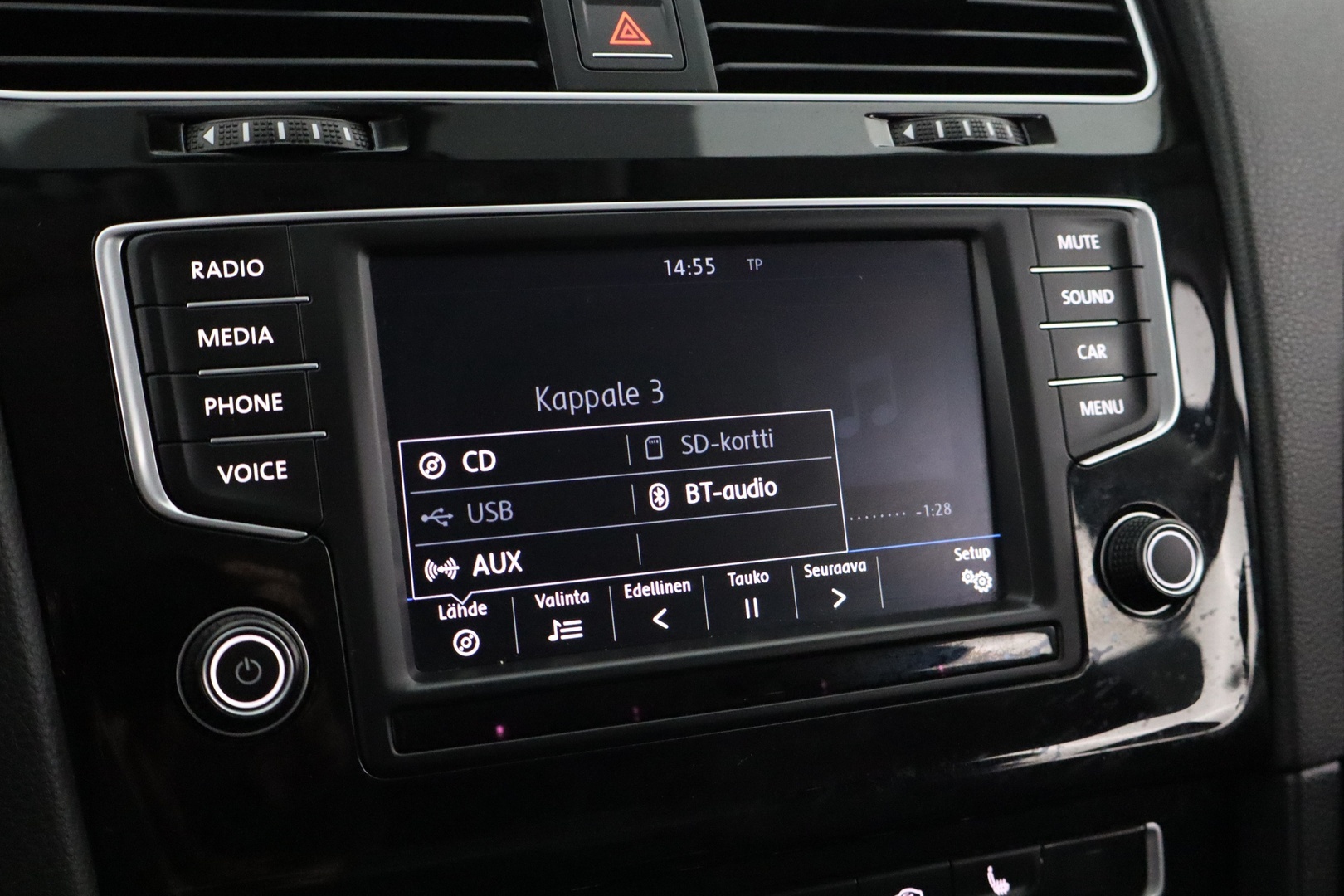 VOLKSWAGEN Golf 2017