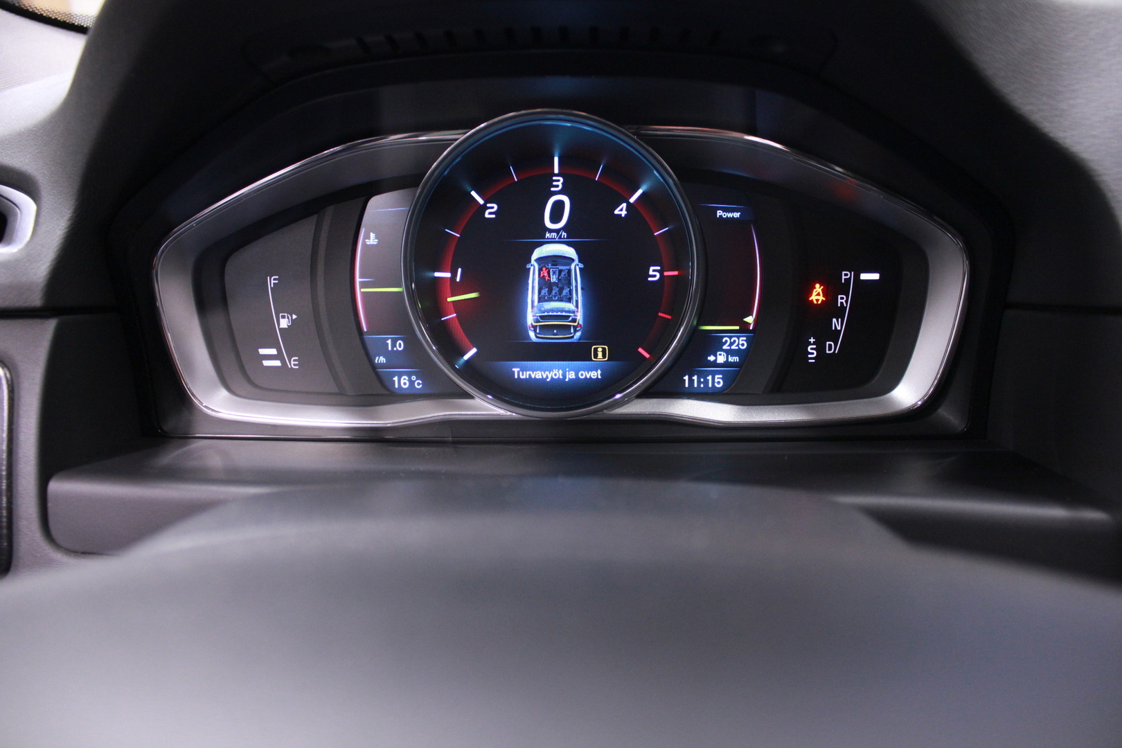 VOLVO XC70 2014