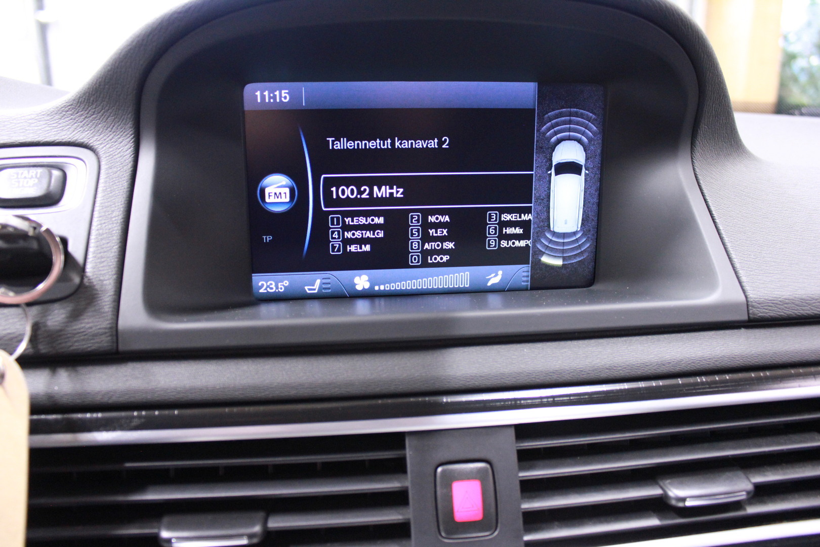 VOLVO XC70 2014