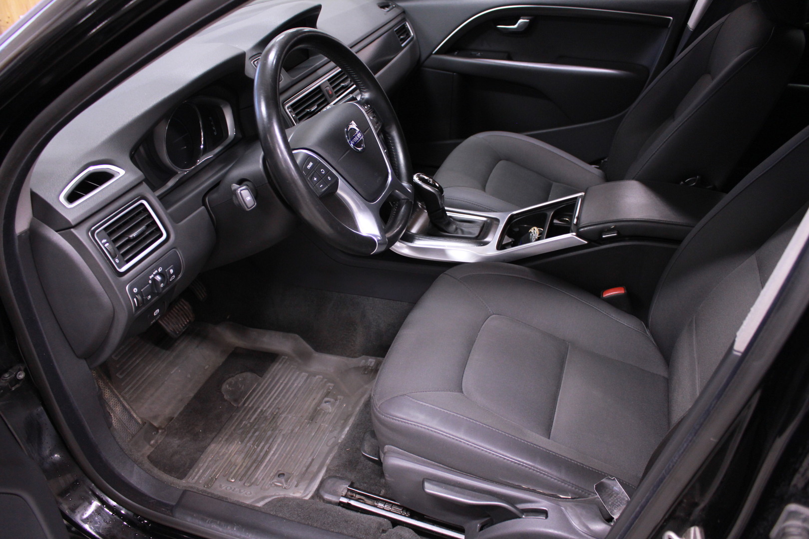 VOLVO XC70 2014