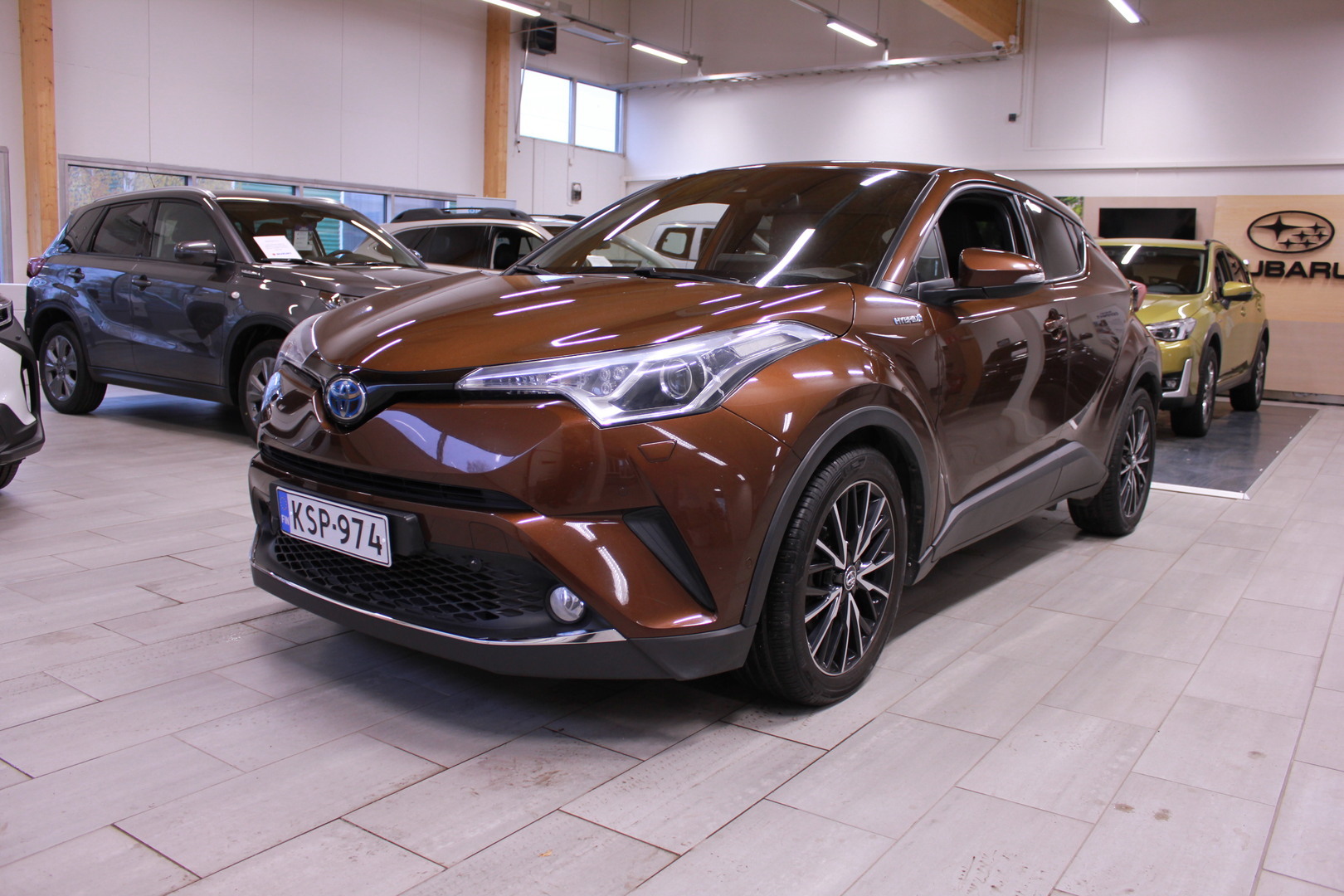 TOYOTA C-HR 2017