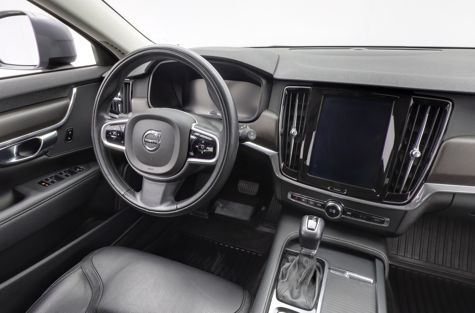 VOLVO V90 Cross Country 2018