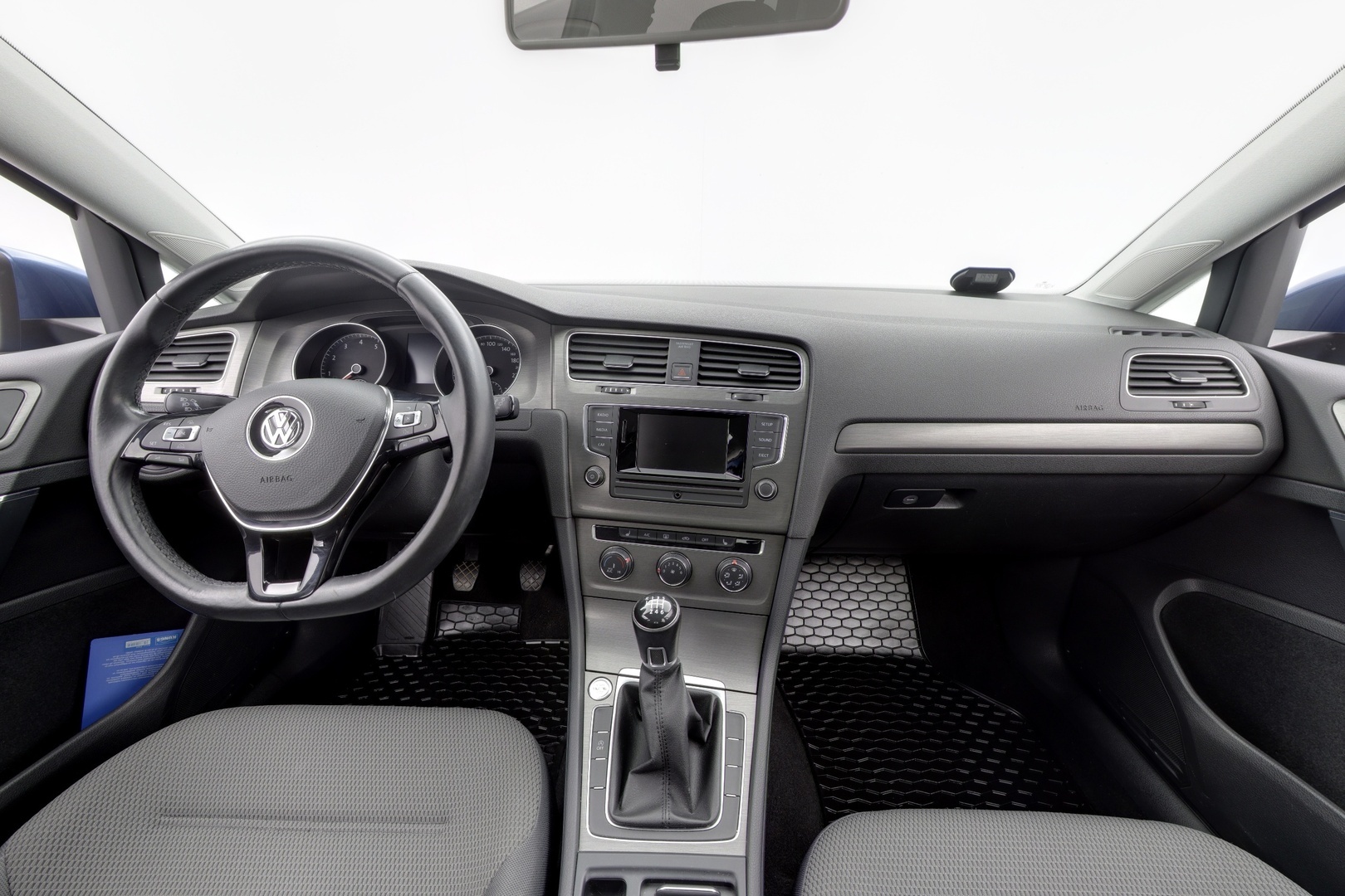 VOLKSWAGEN Golf 2013