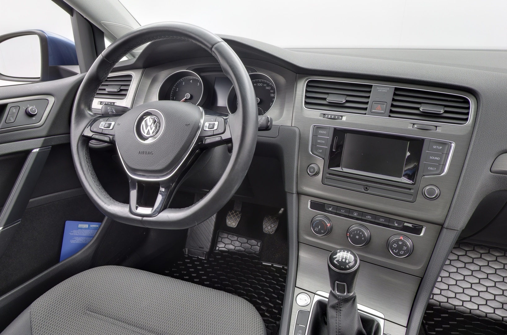 VOLKSWAGEN Golf 2013
