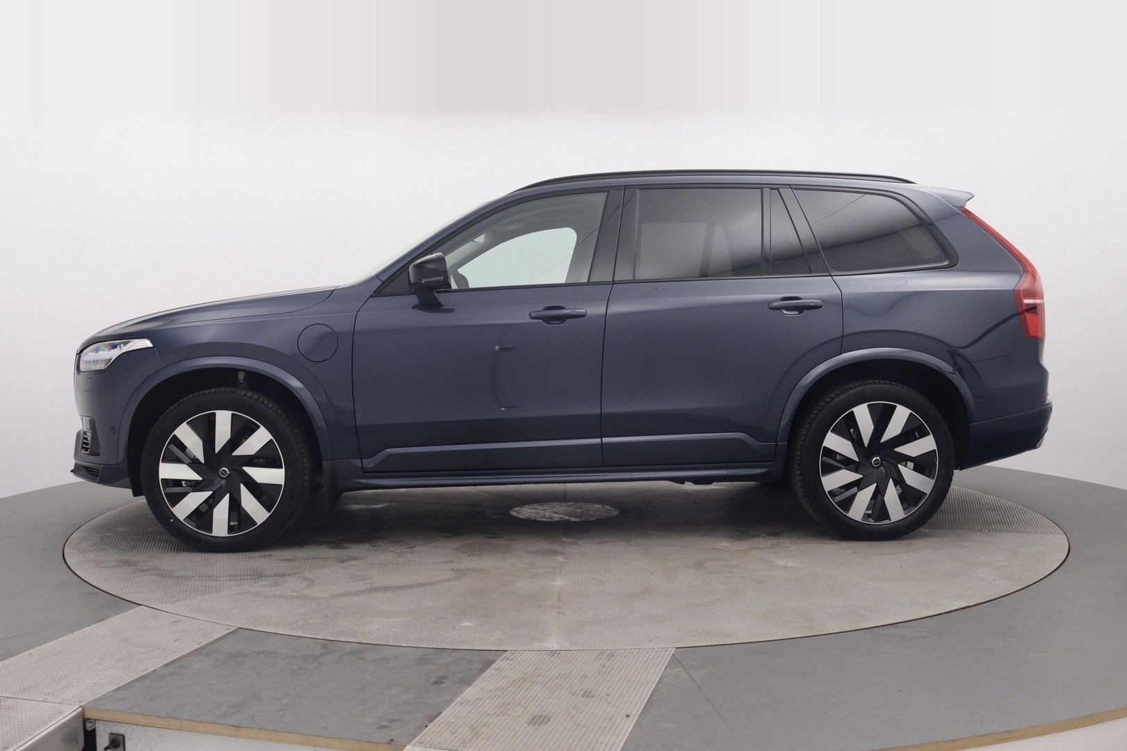 VOLVO XC90 2025