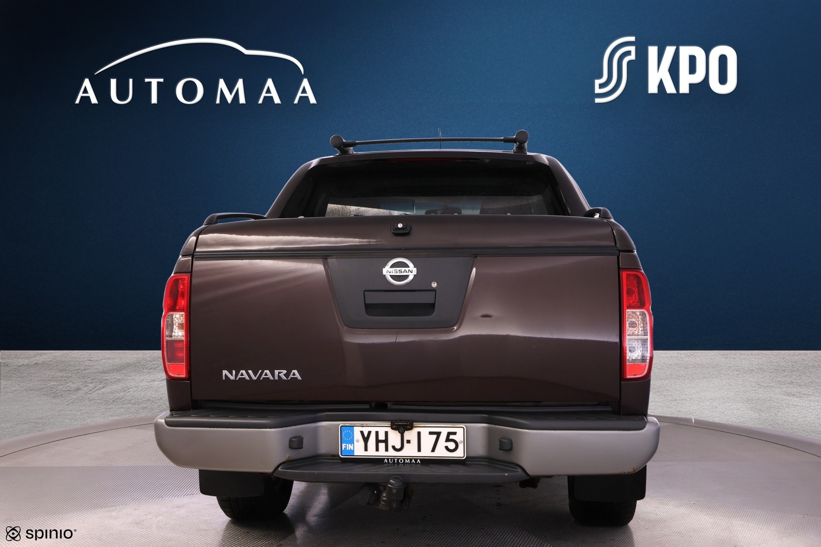 NISSAN Navara 2009