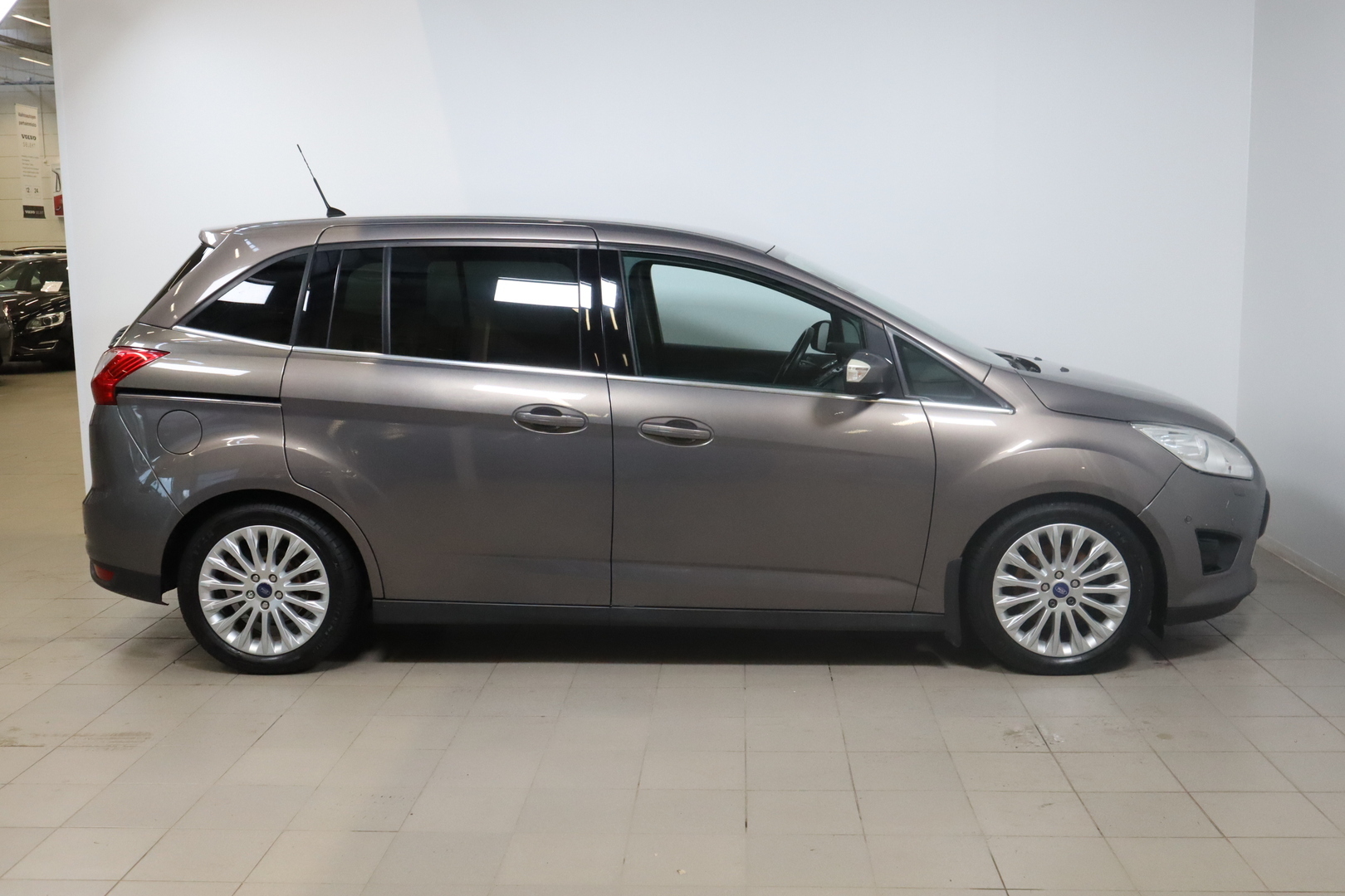 FORD Grand C-Max 2012