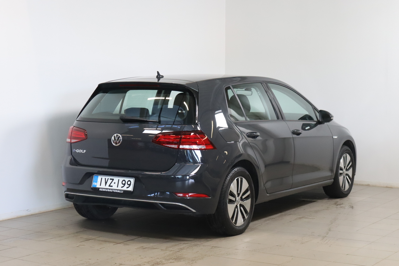 VOLKSWAGEN Golf 2020