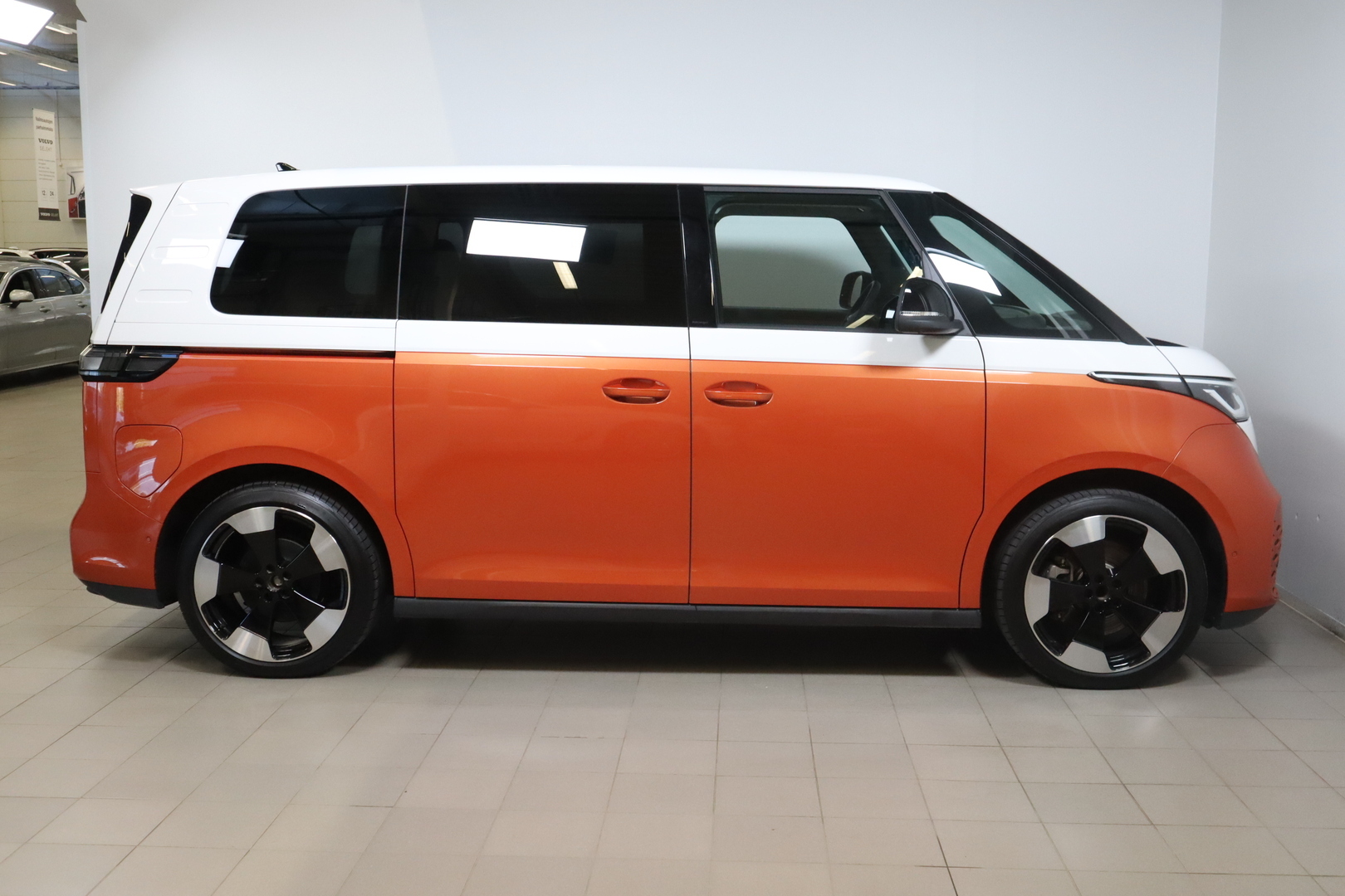 VOLKSWAGEN ID. Buzz 2024