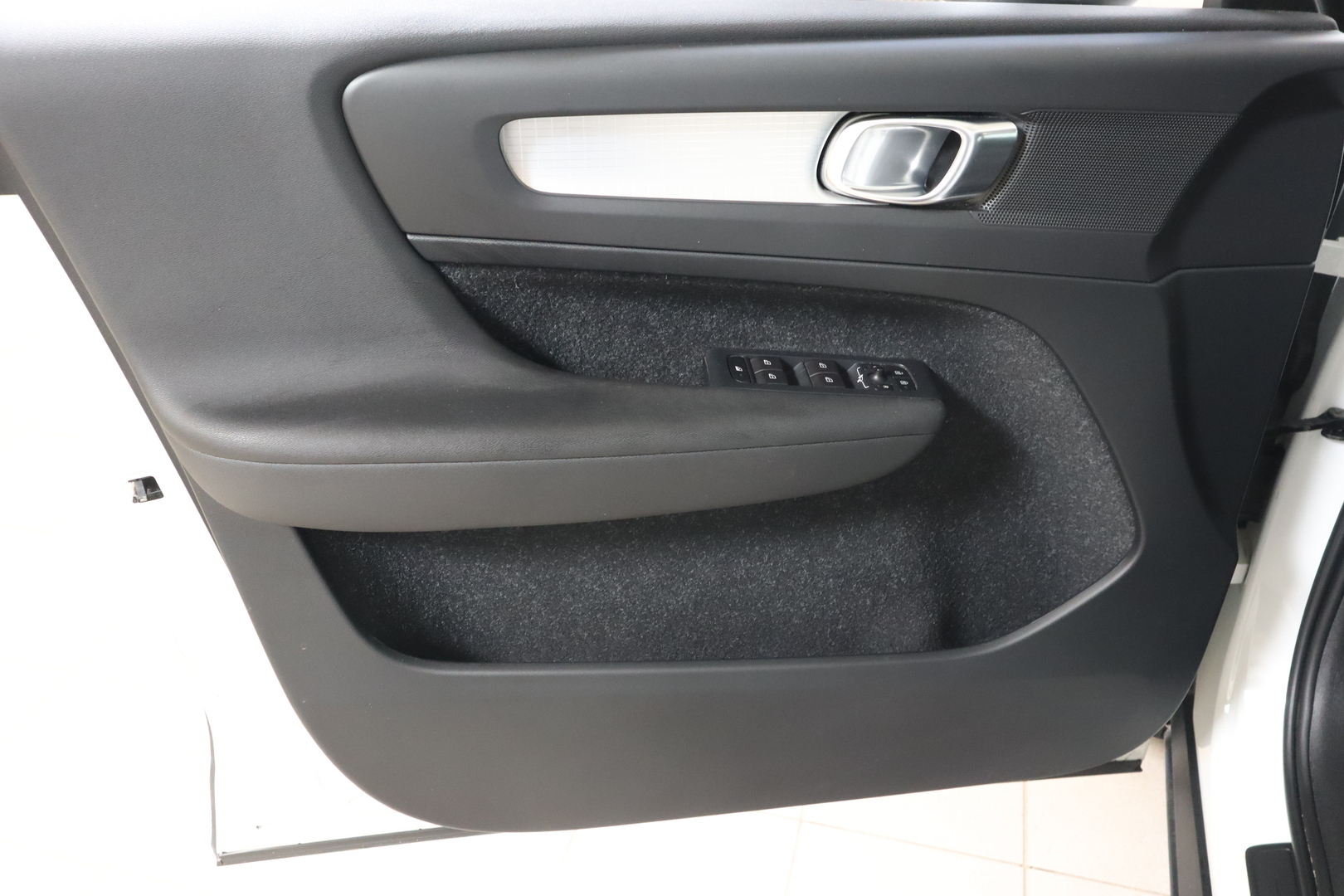 VOLVO XC40 2019