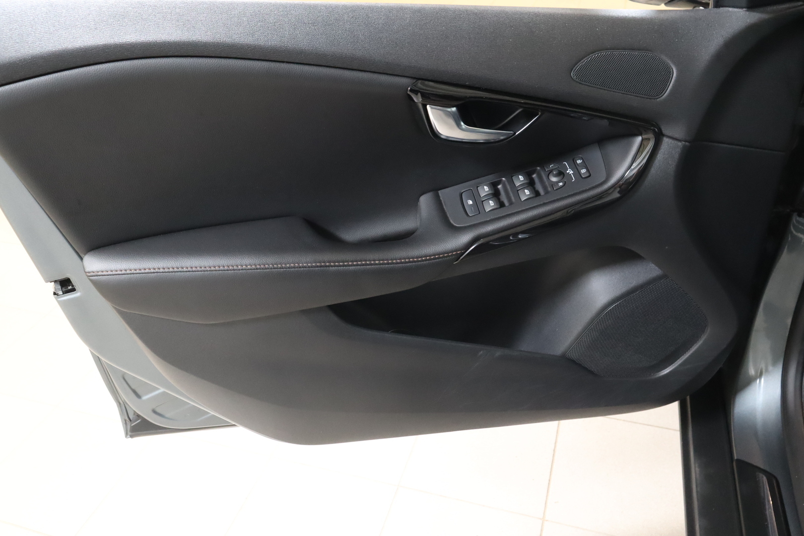 VOLVO V40 Cross Country 2019