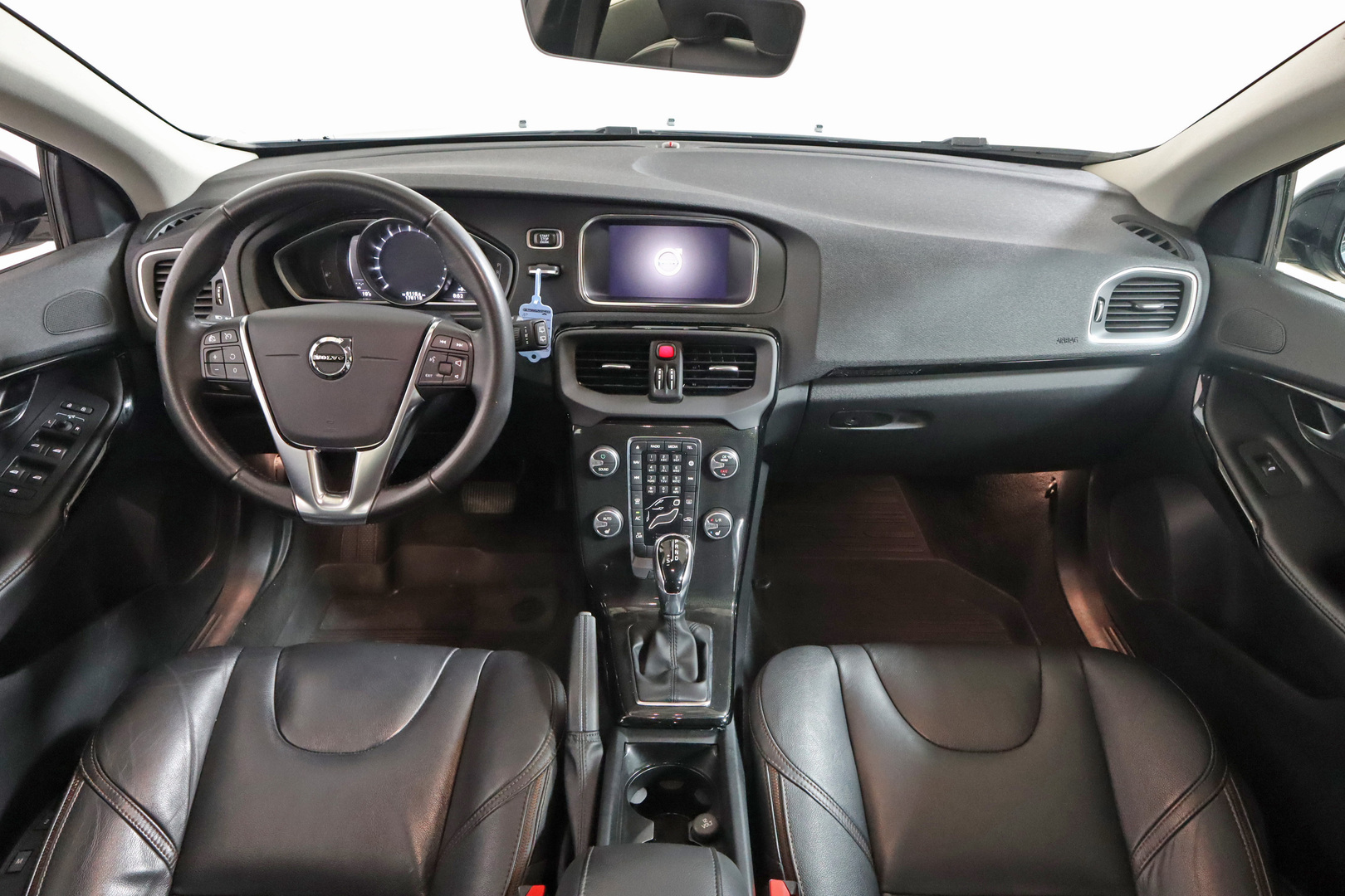 VOLVO V40 Cross Country 2019