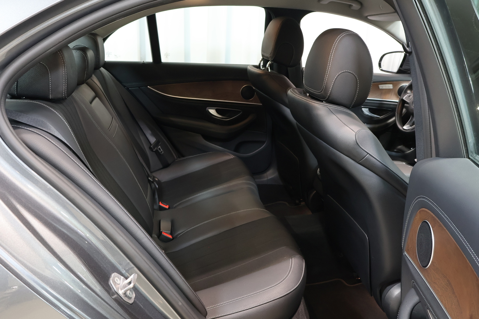 MERCEDES-BENZ E 2017