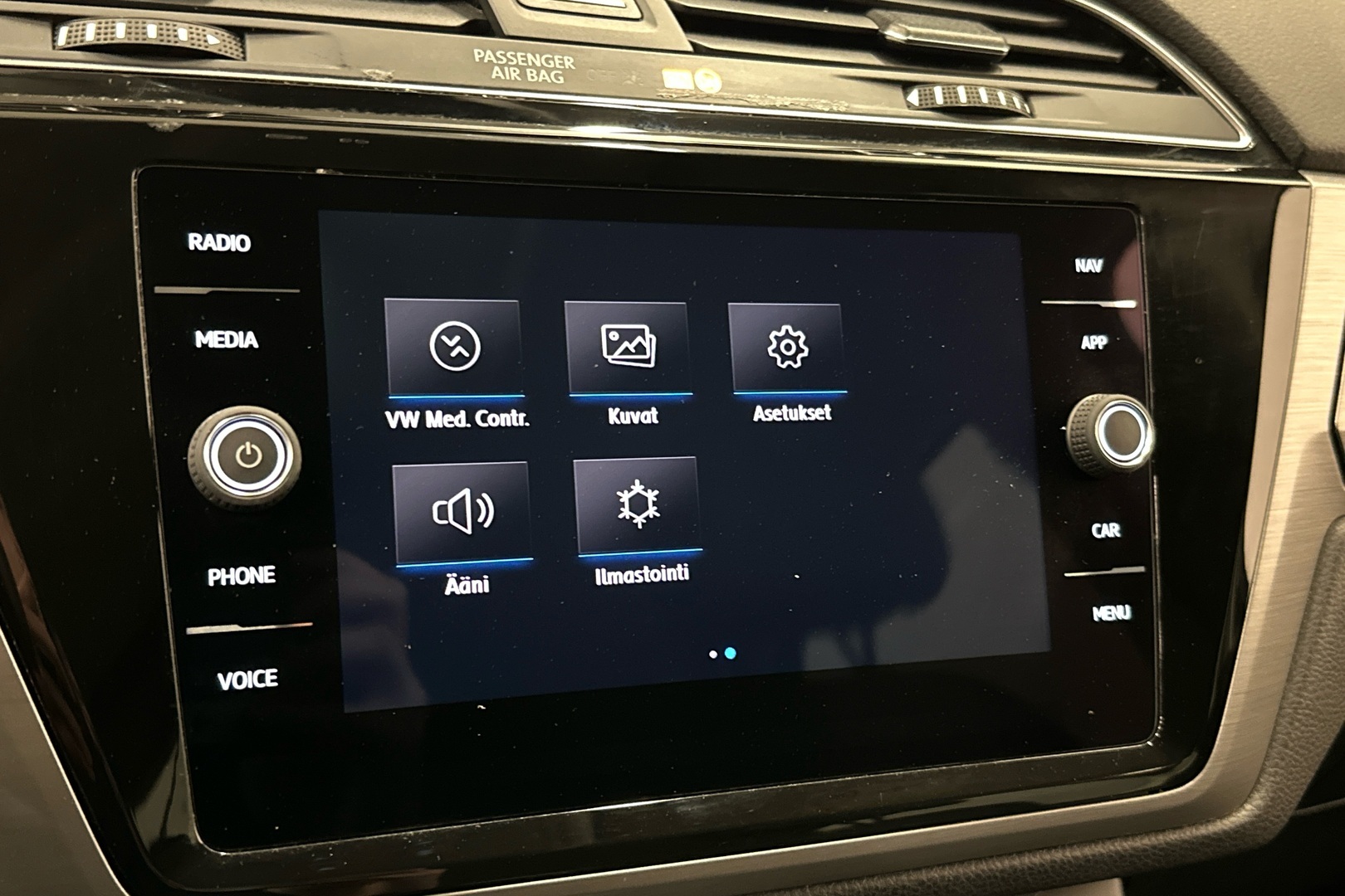 VOLKSWAGEN Touran 2019