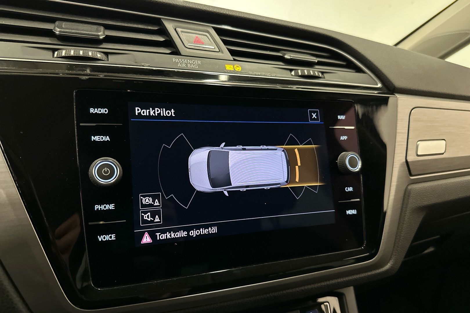 VOLKSWAGEN Touran 2019