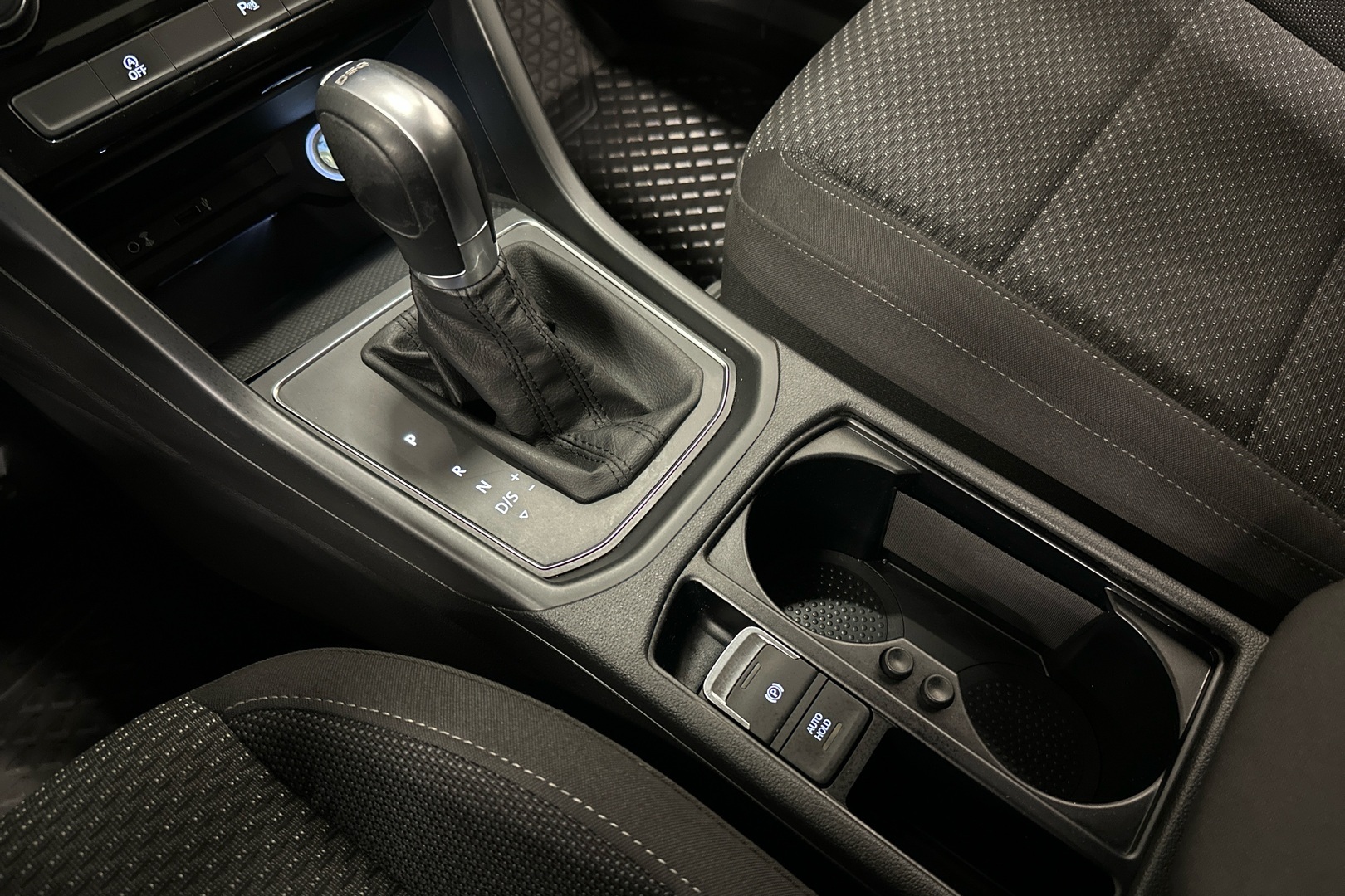 VOLKSWAGEN Touran 2019