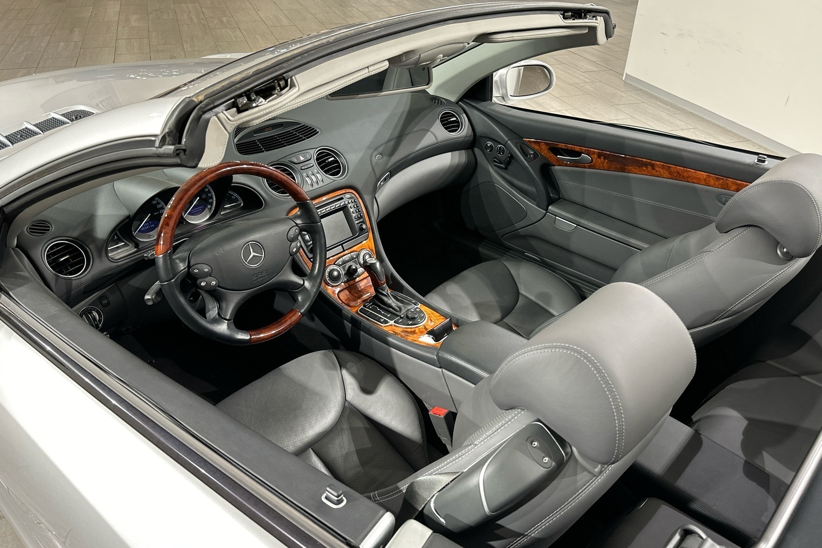 MERCEDES-BENZ SL 2002