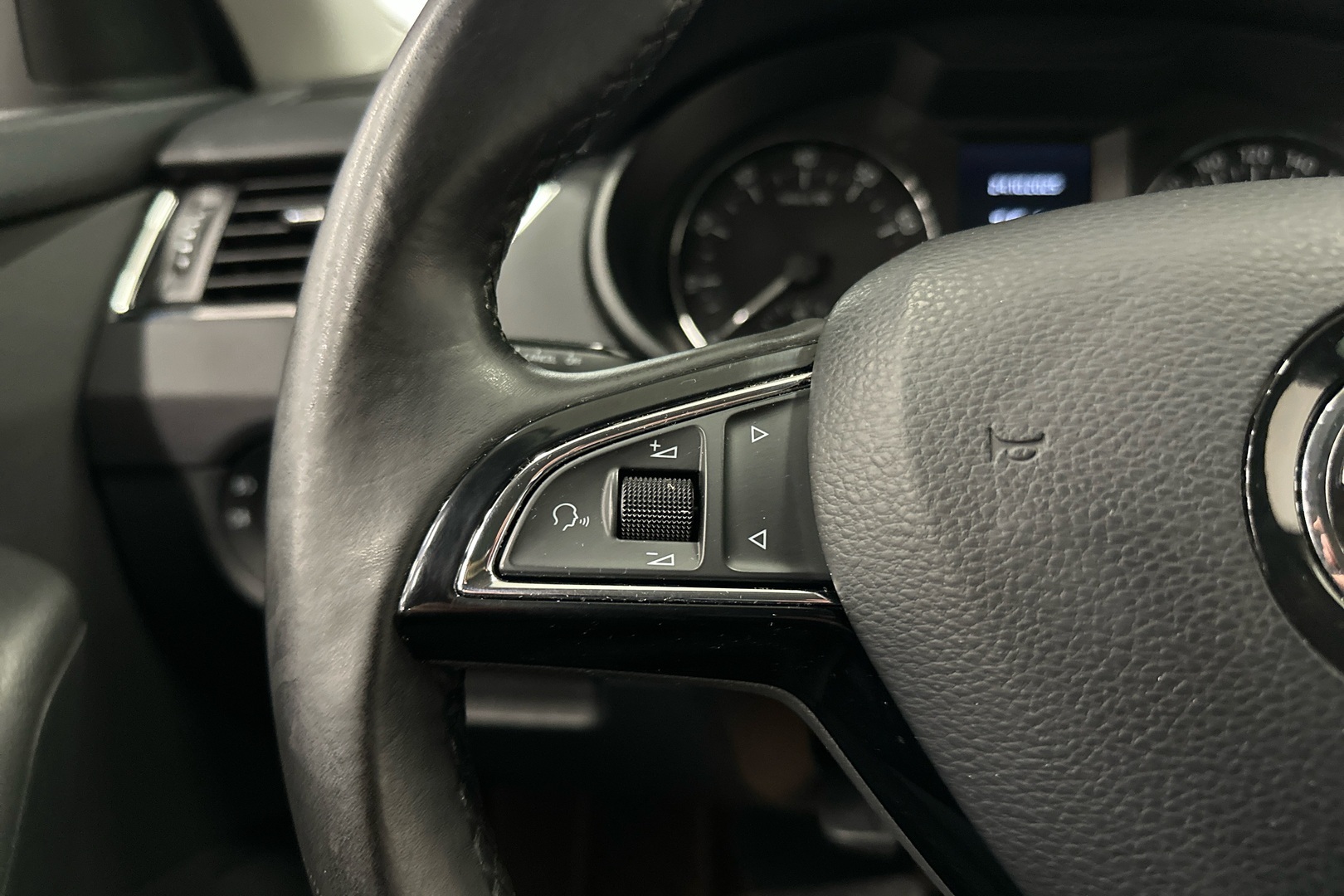 SKODA Octavia 2016
