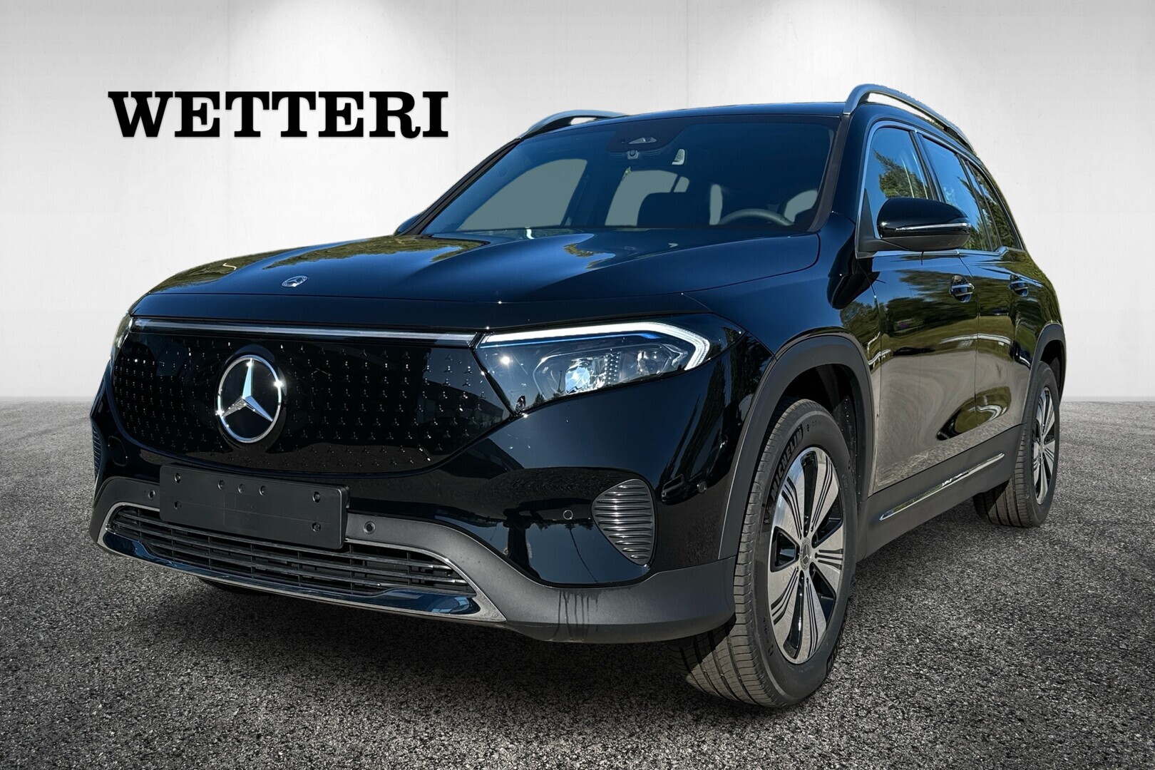 MERCEDES-BENZ EQB 2025