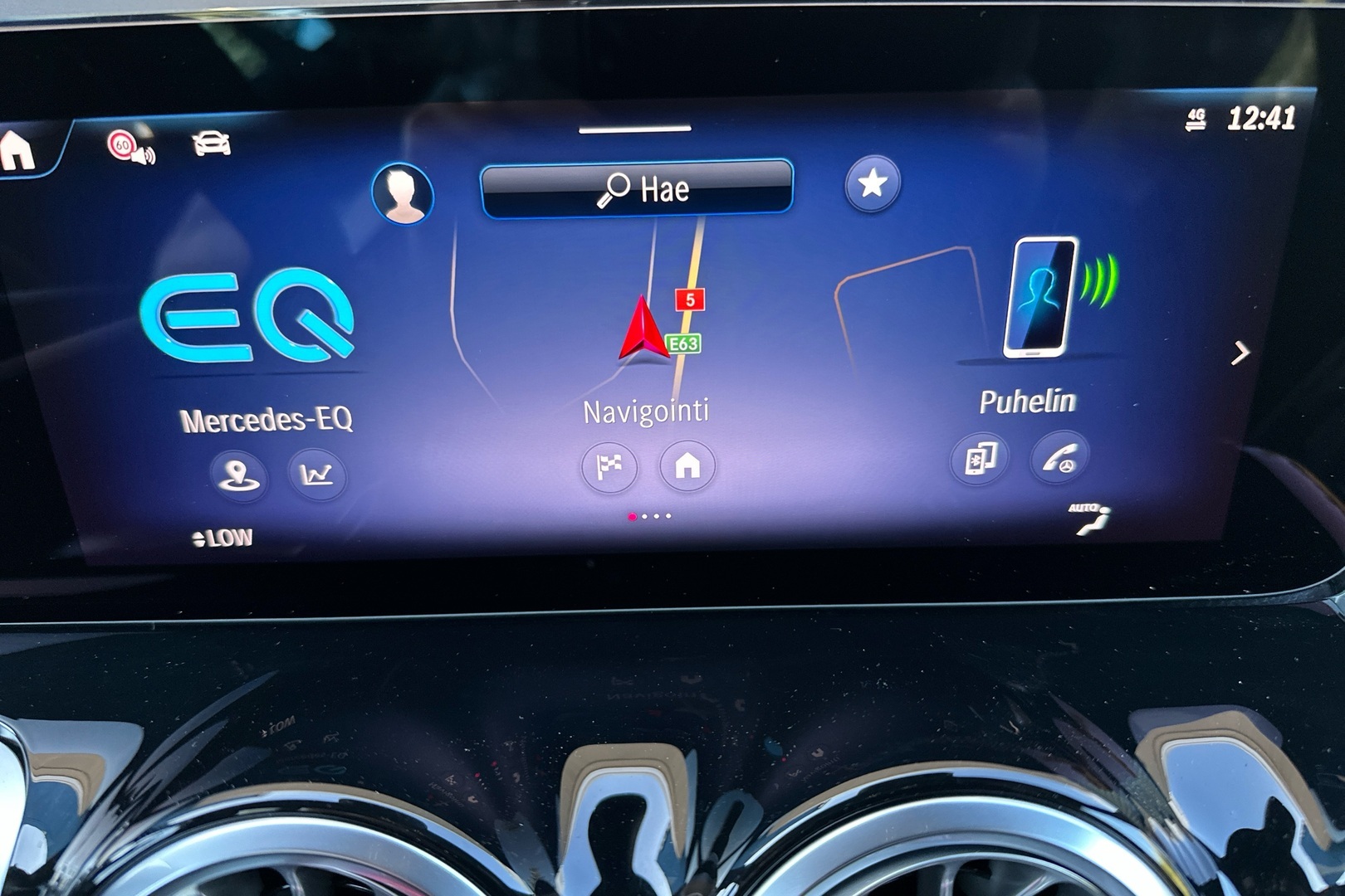 MERCEDES-BENZ EQB 2025