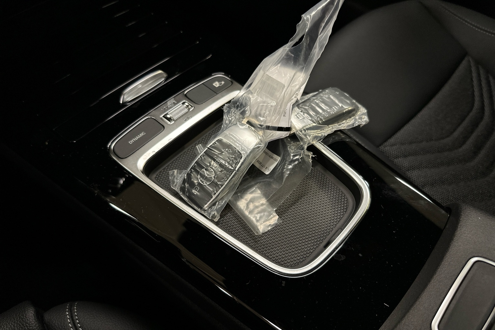 MERCEDES-BENZ CLA 2025