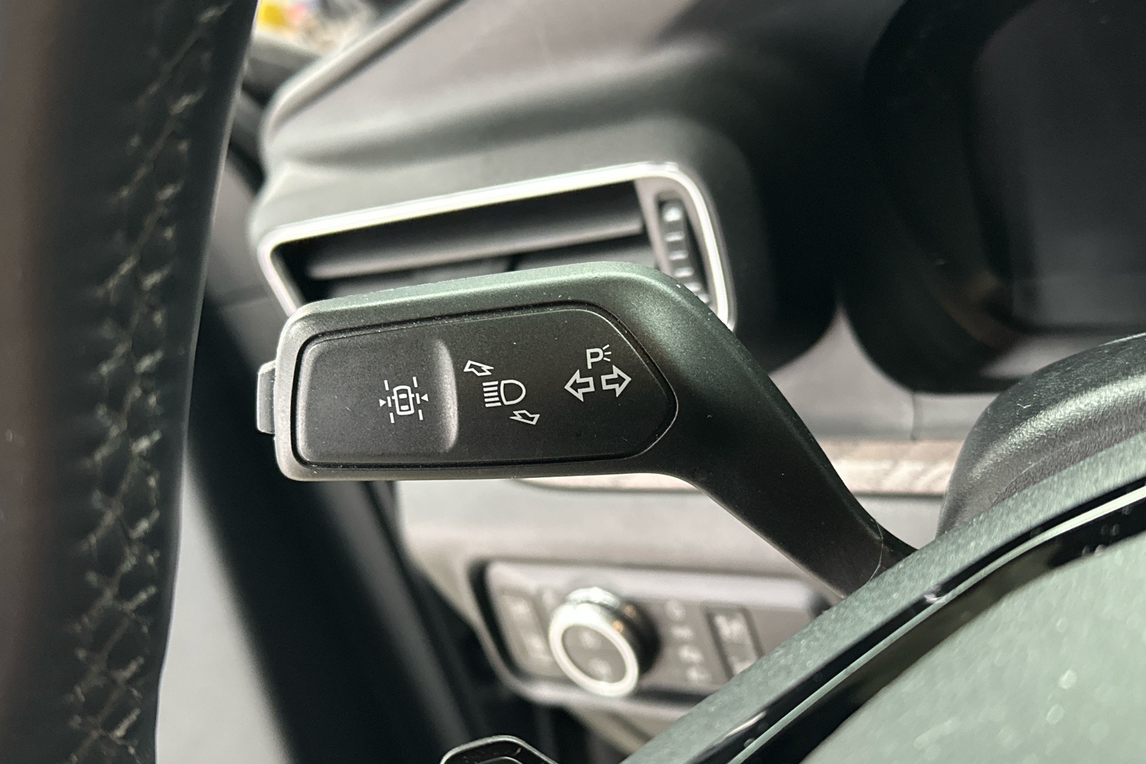 FORD Explorer 2021