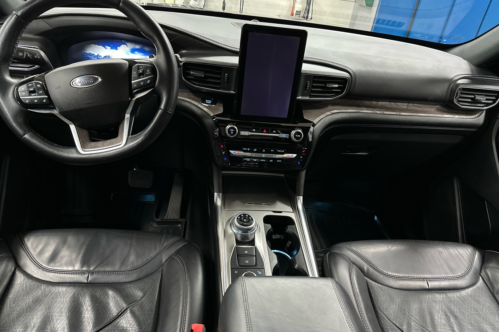 FORD Explorer 2021