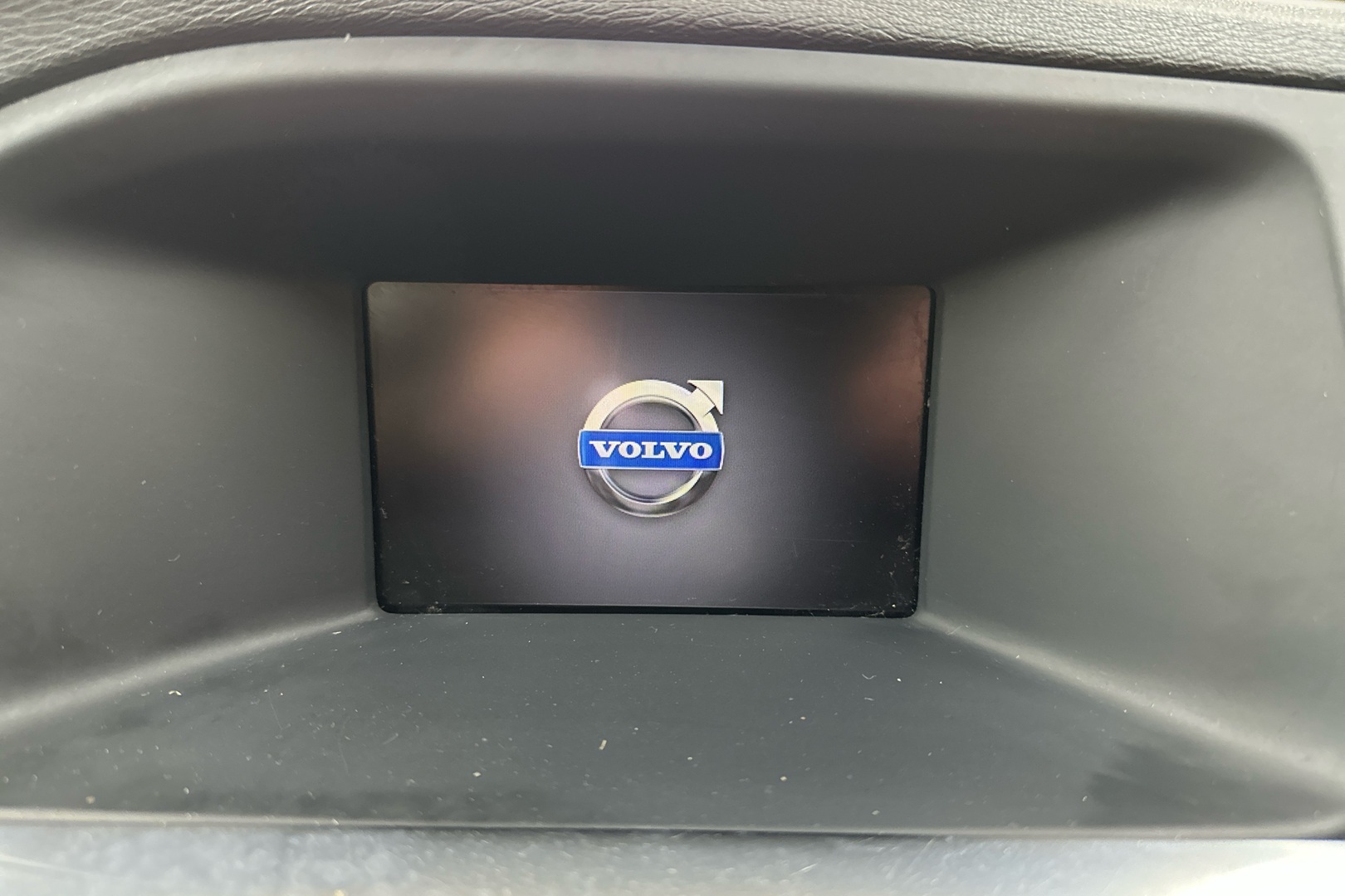 VOLVO V60 2014