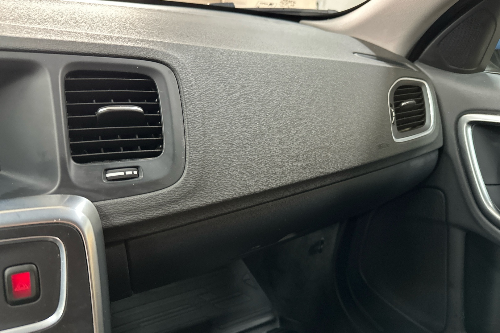 VOLVO V60 2014