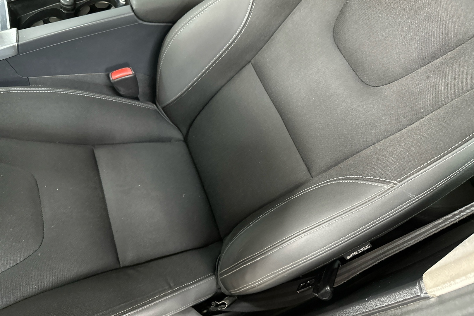 VOLVO V60 2014