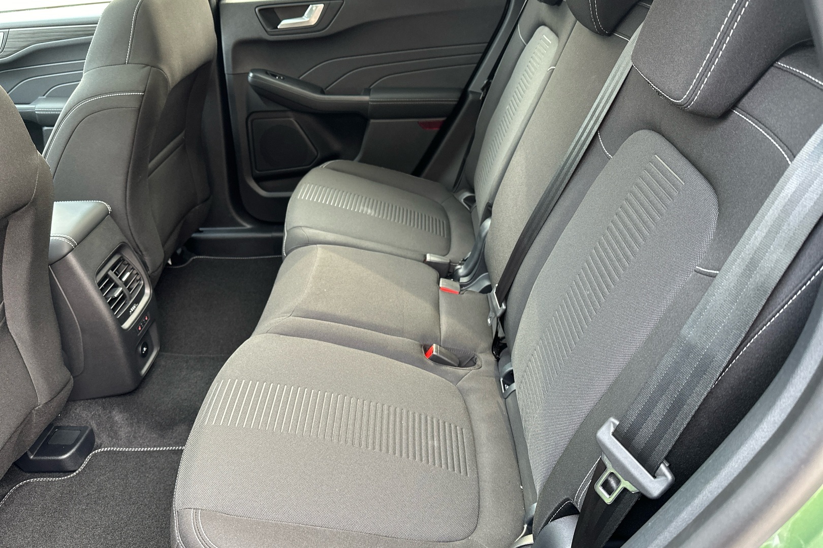 FORD Kuga 2025